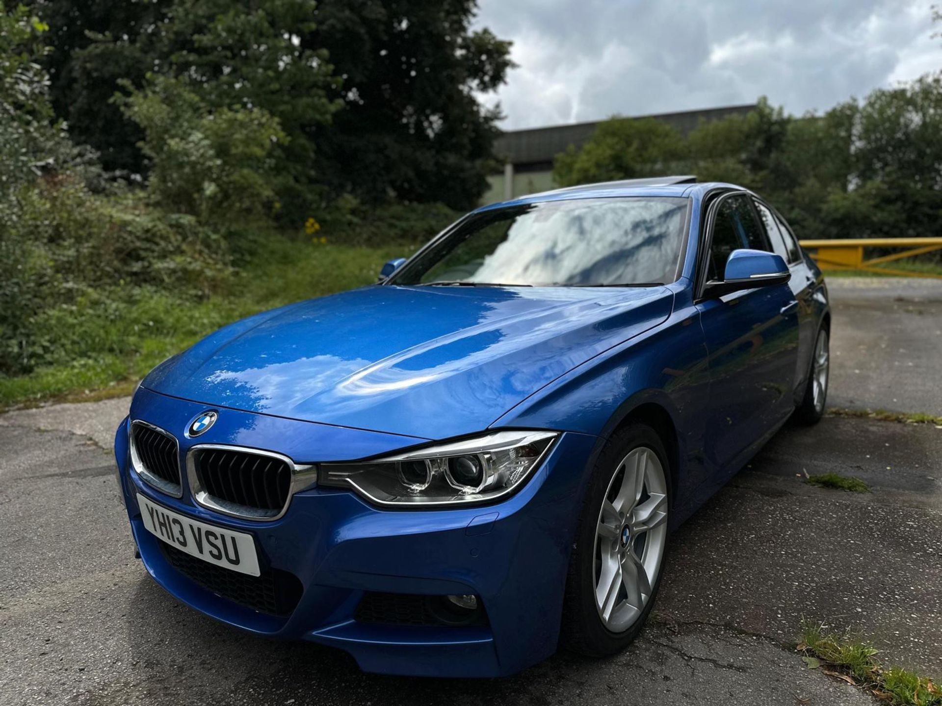 2013 BMW 318D M SPORT BLUE SALOON *NO VAT* - Image 7 of 30