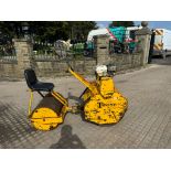 TWOSE RIDE ON ROLLER GOLF COUSE ROLLER CRICKET PITCH ROLLER *PLUS VAT*