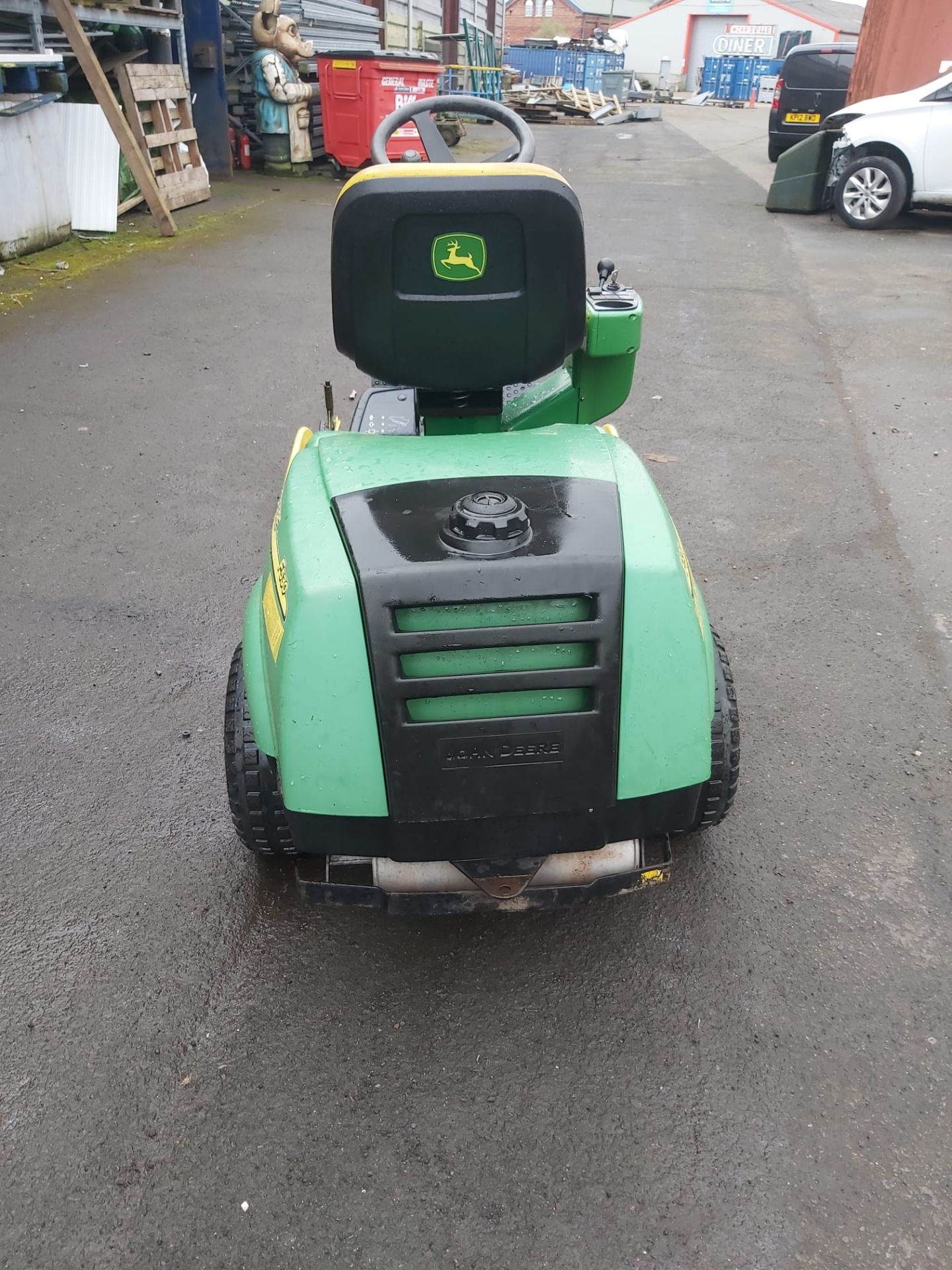 JOHN DEERE Ride-On Mower *NO VAT* - Bild 5 aus 7