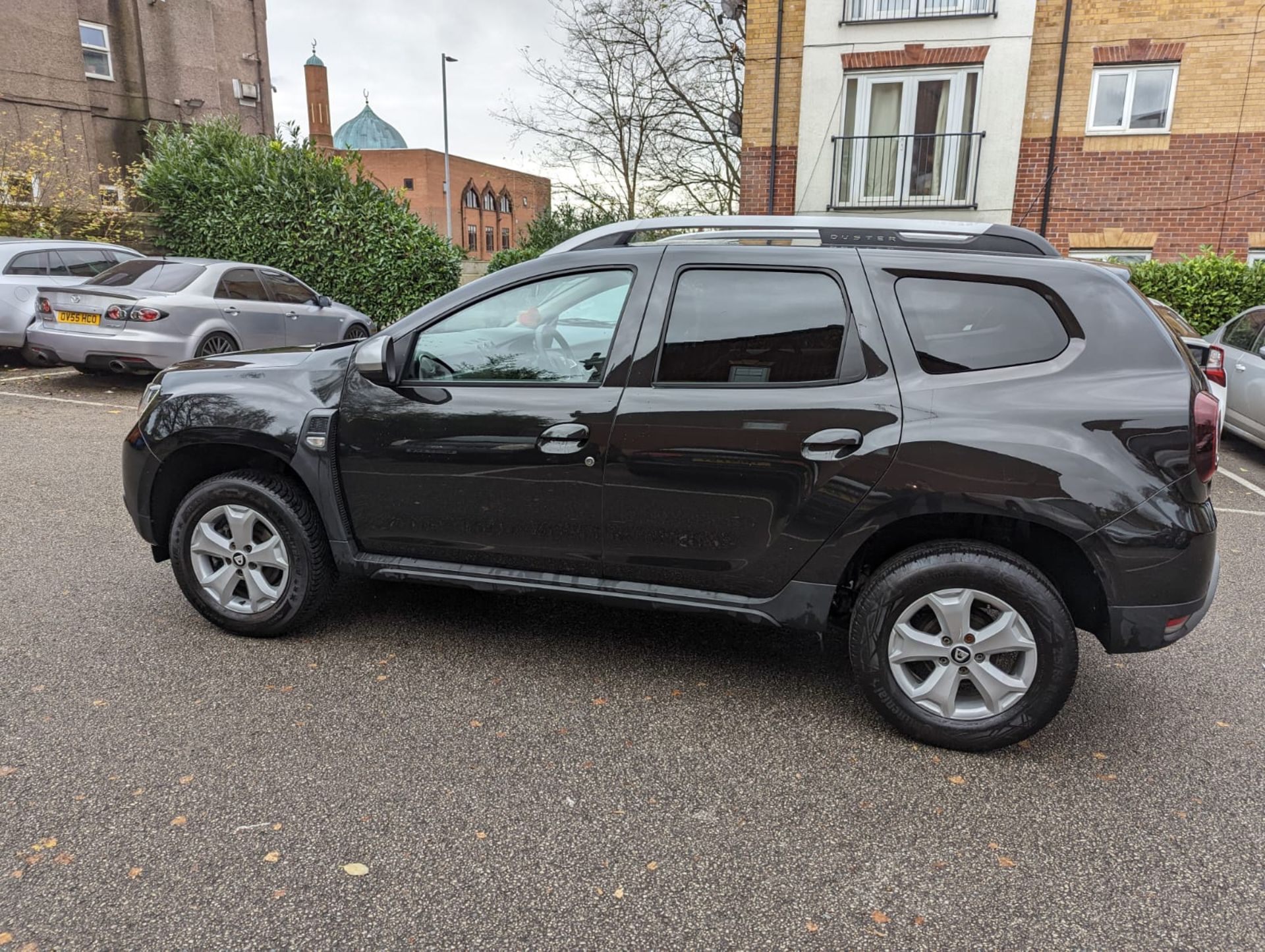 2020 DACIA DUSTER COMFORT TCE 4X2 BLACK SUV ESTATE *NO VAT* - Image 6 of 16