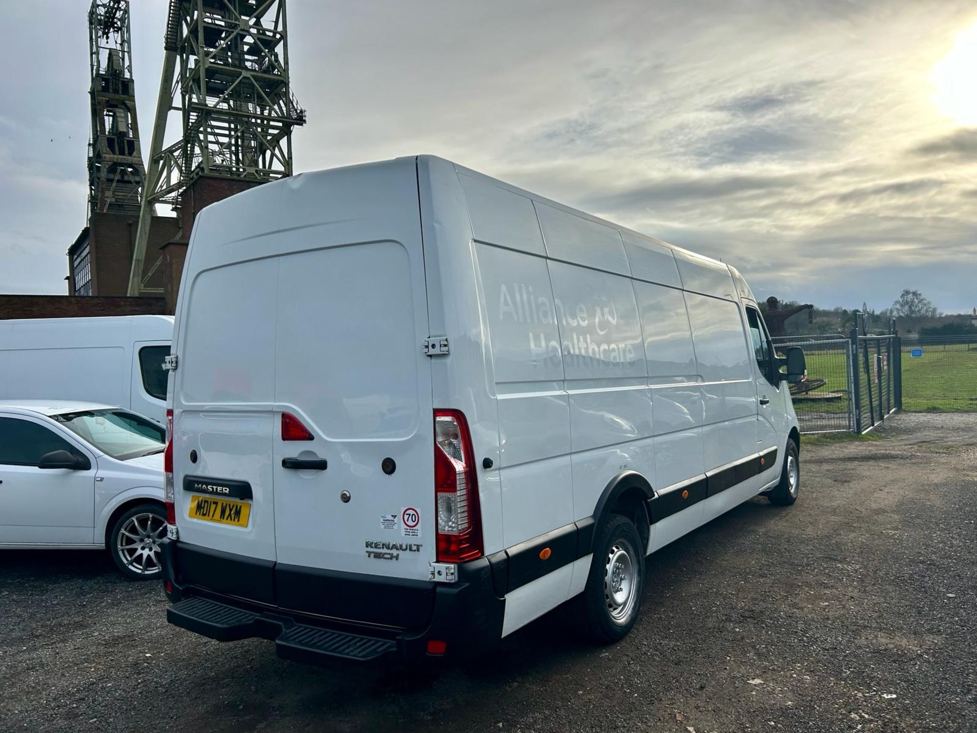 2017 RENAULT MASTER LML35 B-NESS ENERGY DCI WHITE PANEL VAN *NO VAT* - Image 7 of 11