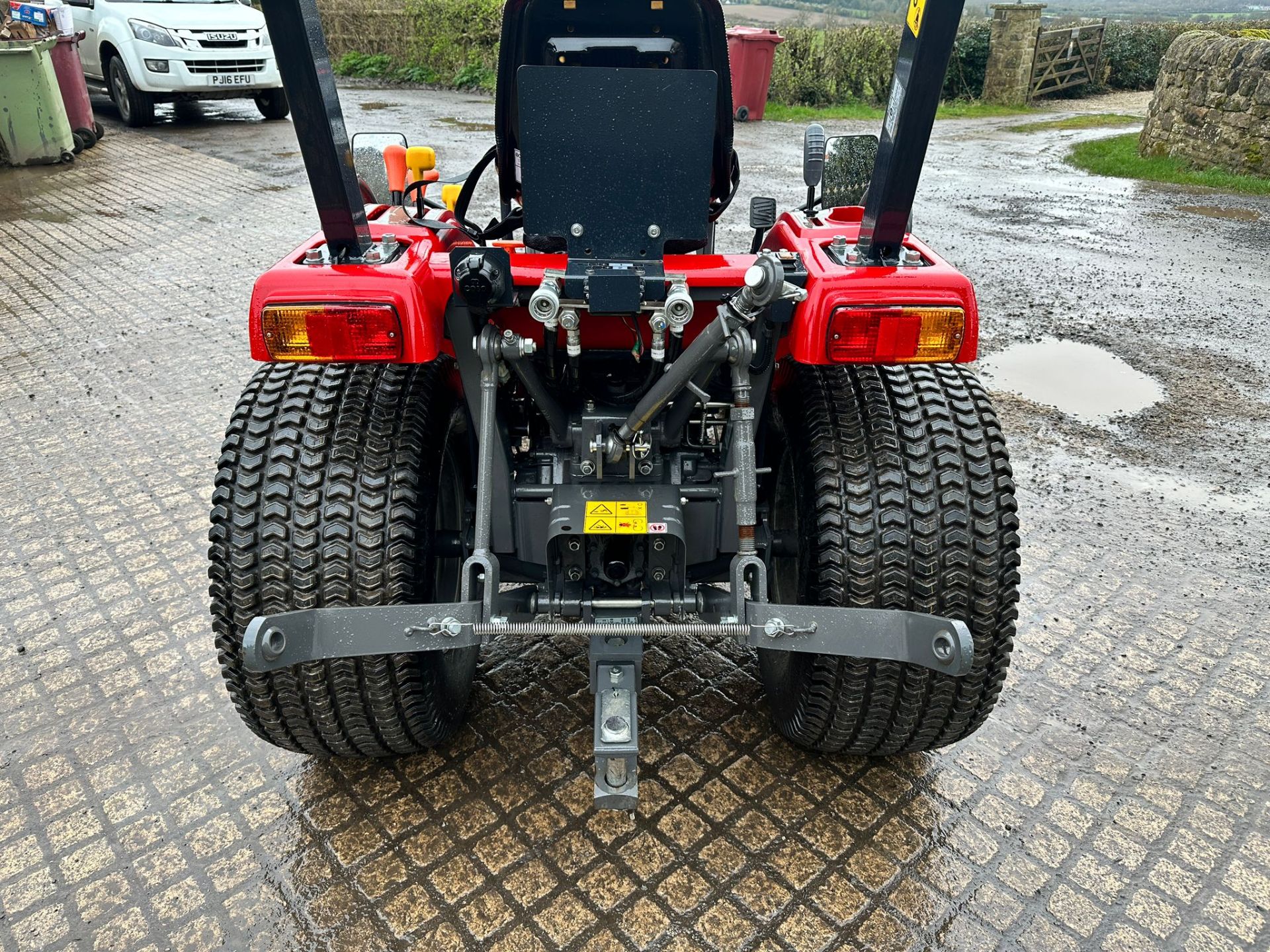 NEW/UNUSED MASSEY FERGUSON 1525 25HP 4WD COMPACT TRACTOR *PLUS VAT* - Image 6 of 16