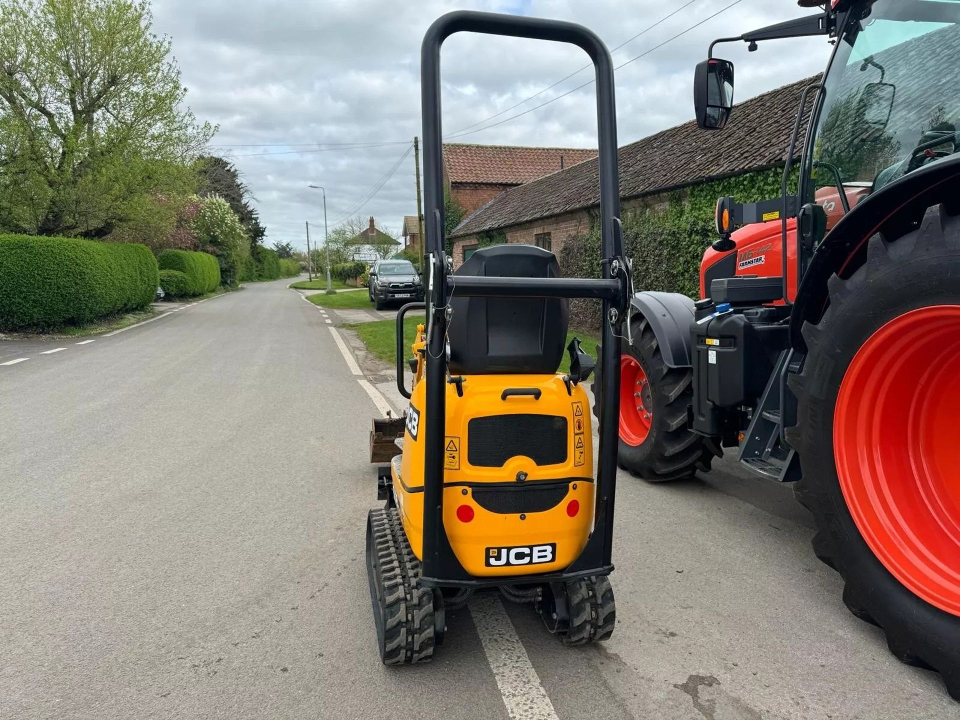 JCB 8008 Micro Excavator *PLUS VAT* - Image 4 of 5