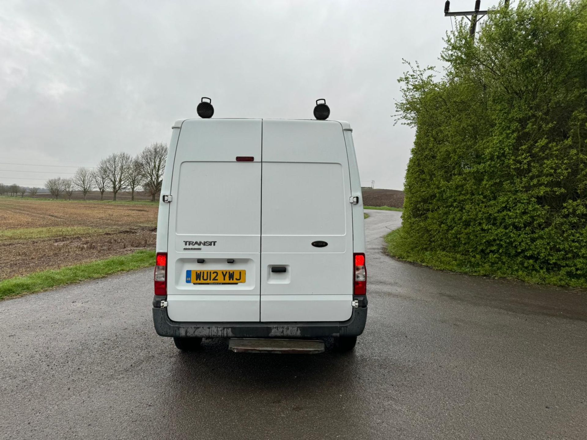 2012/12 REG FORD TRANSIT 125 T350 TREND RWD 2.2 DIESEL WHITE PANEL VAN *NO VAT* - Image 5 of 11