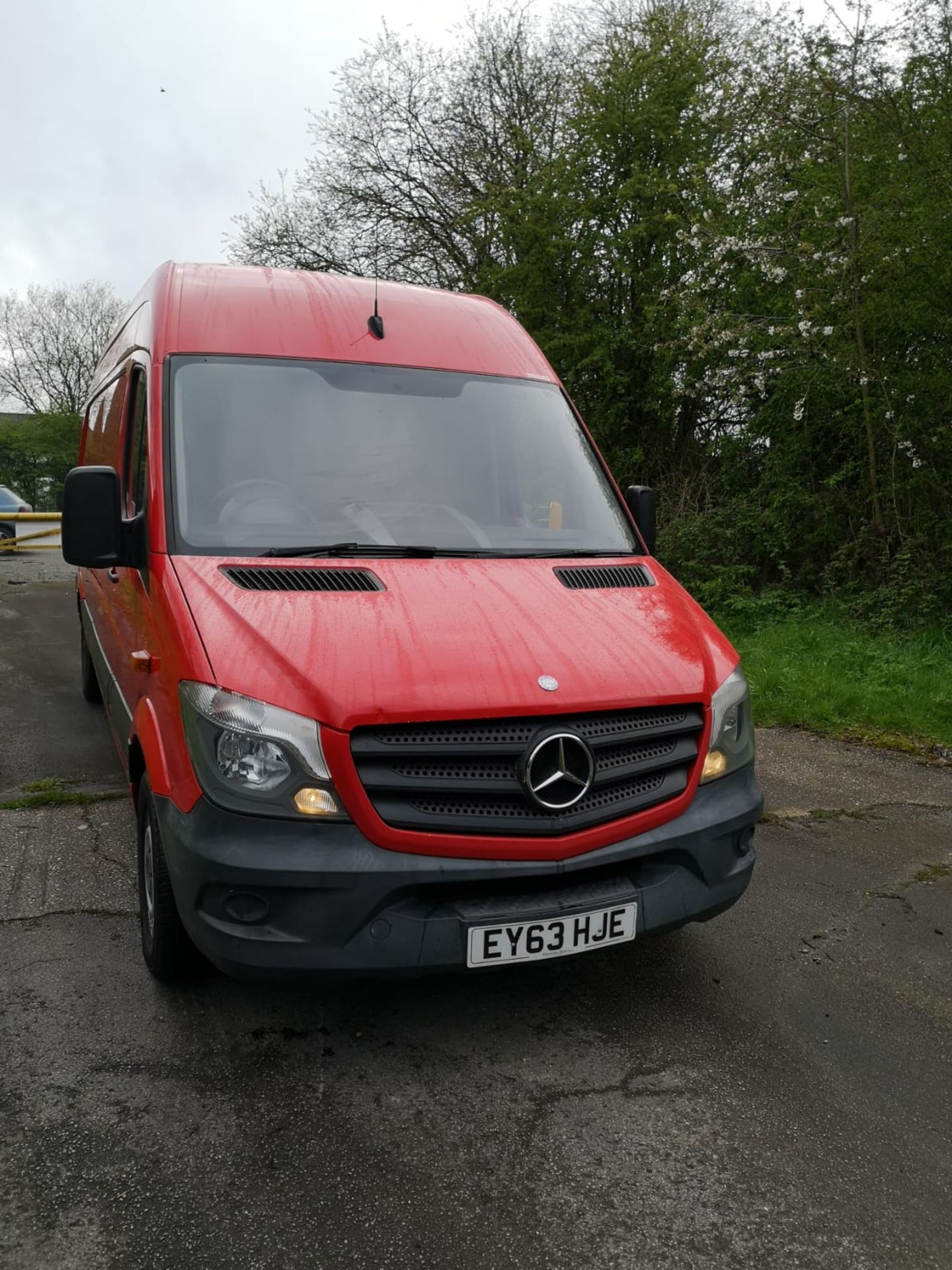 2013 MERCEDES-BENZ SPRINTER 310 CDI RED PANEL VAN *NO VAT* - Image 2 of 17