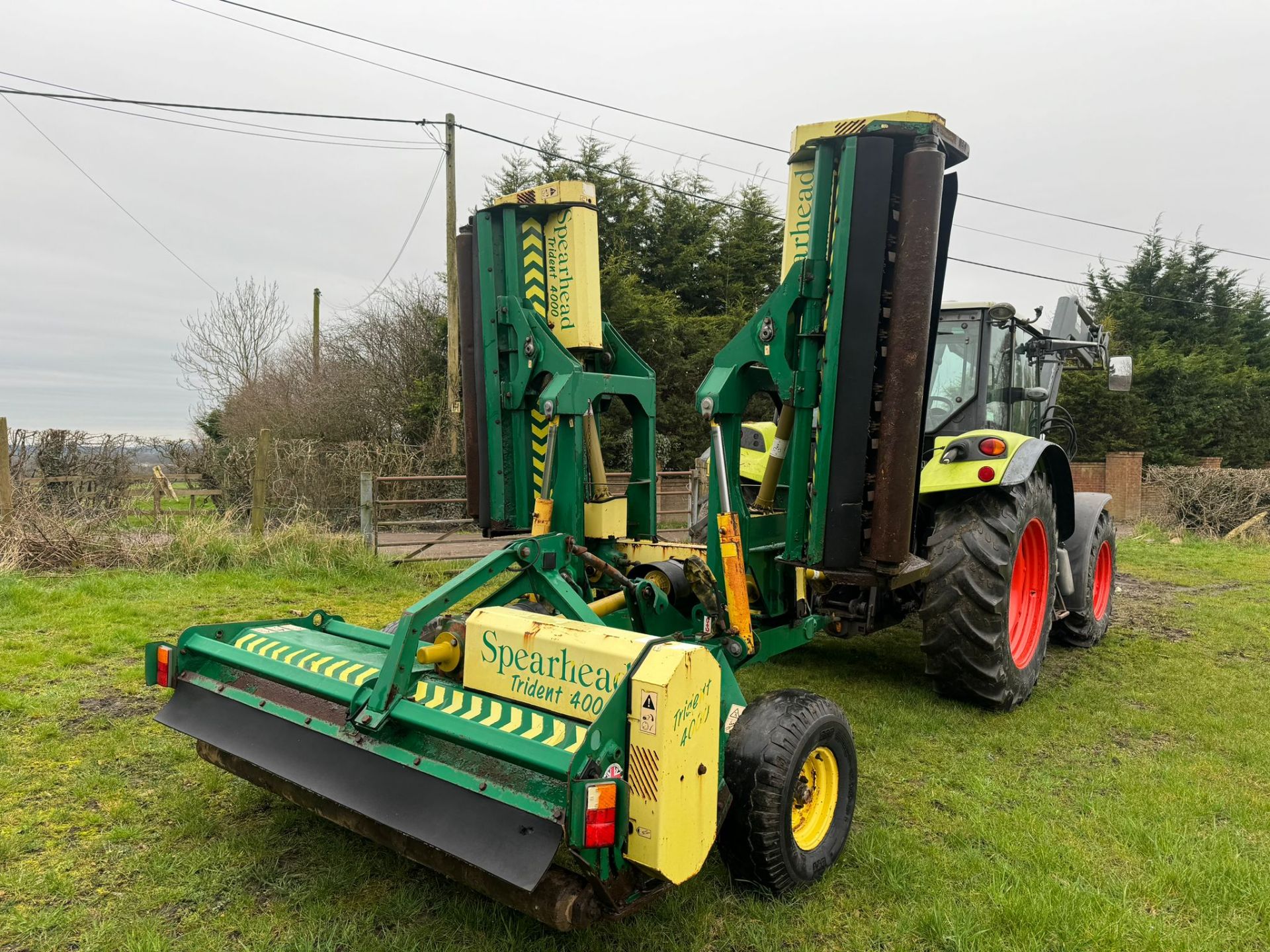 SPEARHEAD TRIDENT 4000 3 GANG TOWBEHIND FLAIL MOWER *PLUS VAT*