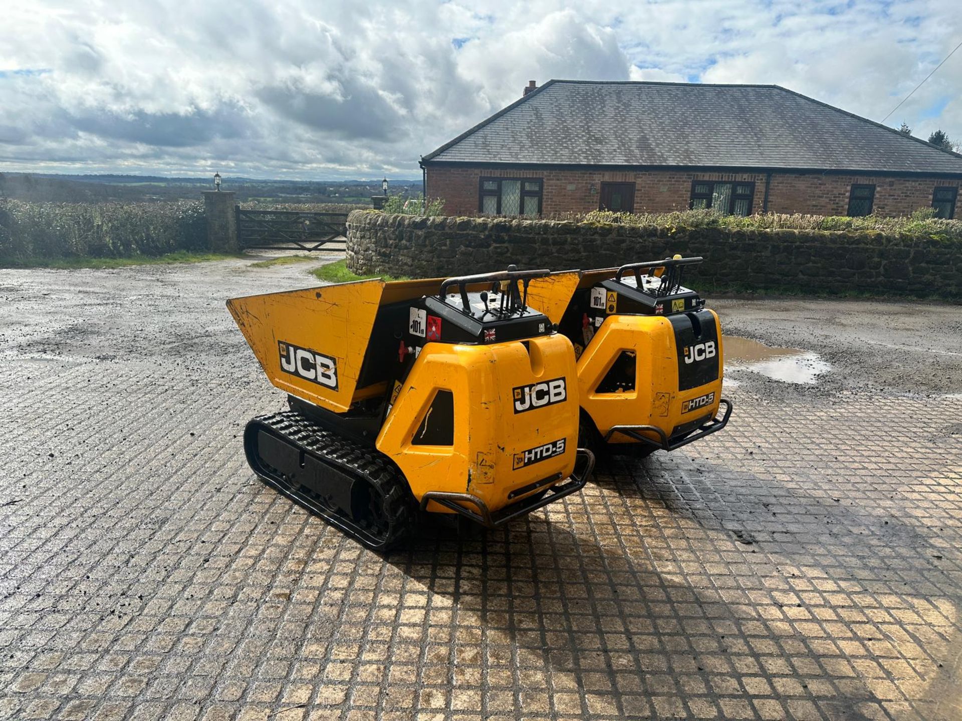 2019 JCB HTD-5 DIESEL TRACKED PEDESTRIAN HIGH TIP DUMPER *PLUS VAT* - Image 4 of 10