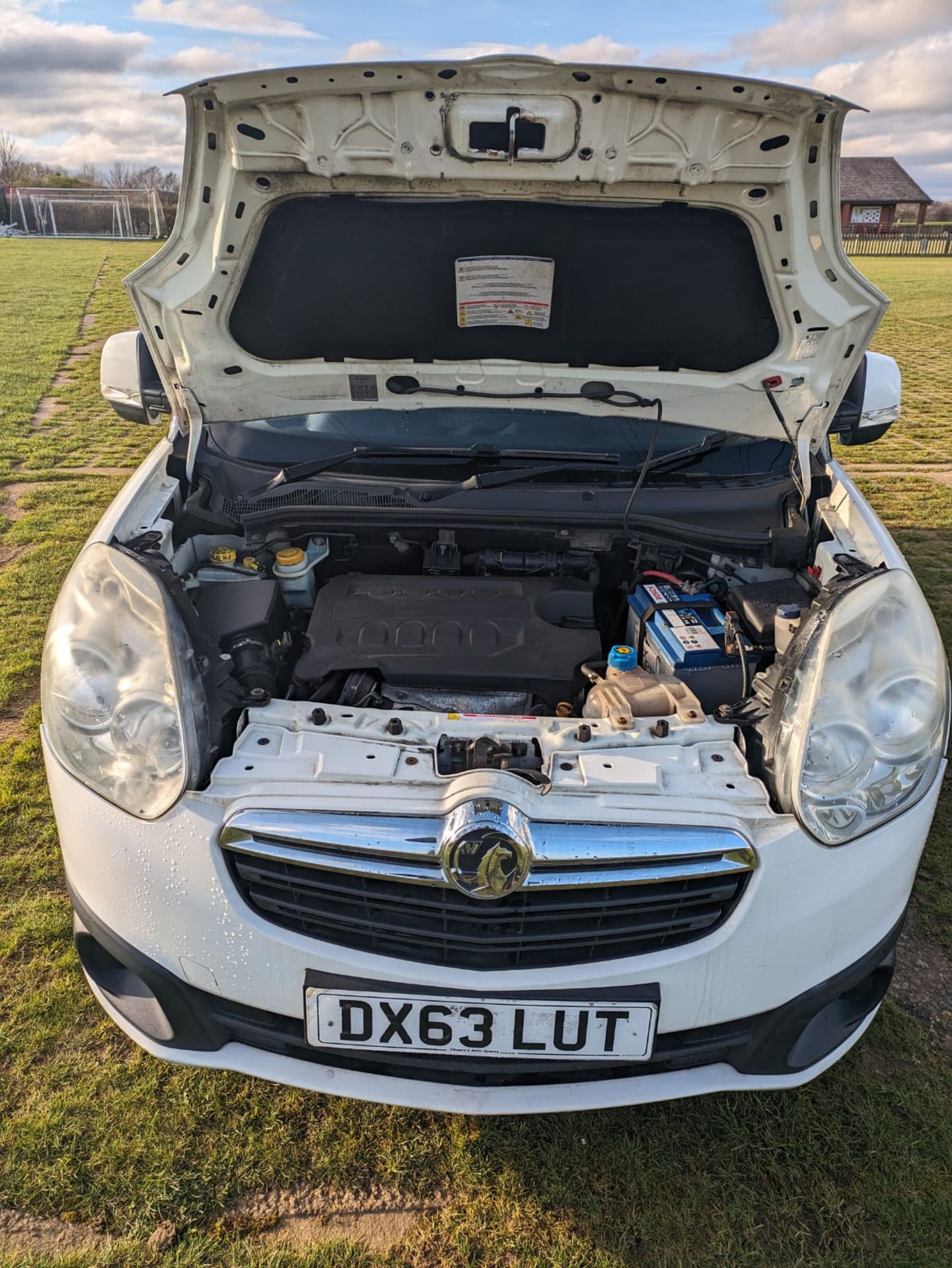 2013 VAUXHALL COMBO 2000 L1H1 CDTI S/S SPORT WHITE PANEL VAN *NO VAT* - Image 4 of 20