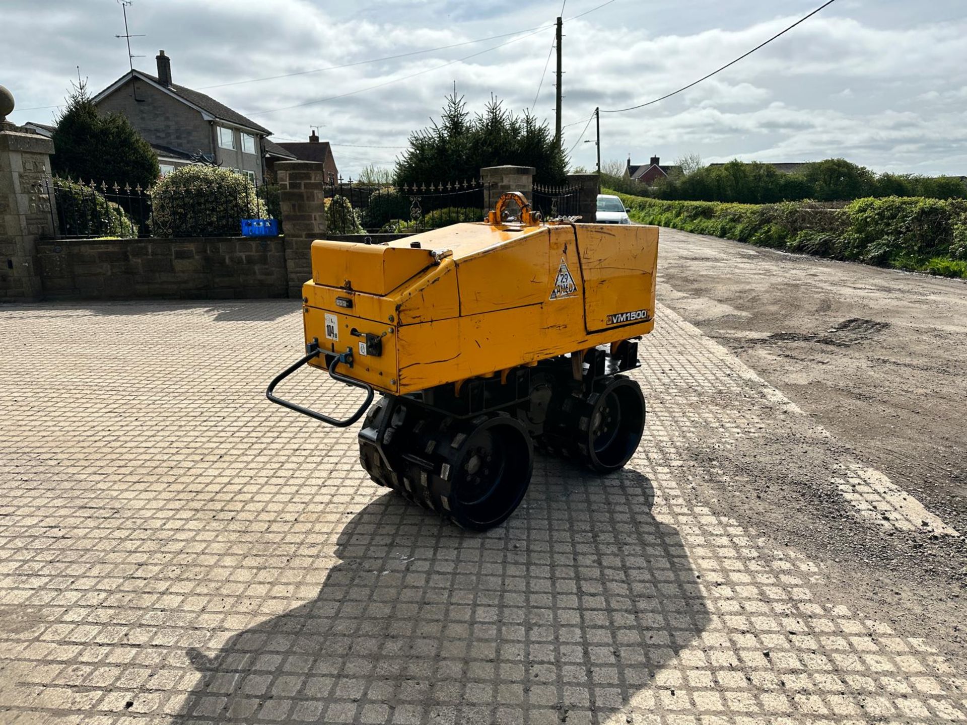 2017 JCB VIBROMAX VM1500 REMOTE CONTROLLED TRENCH ROLLER *PLUS VAT* - Image 4 of 13