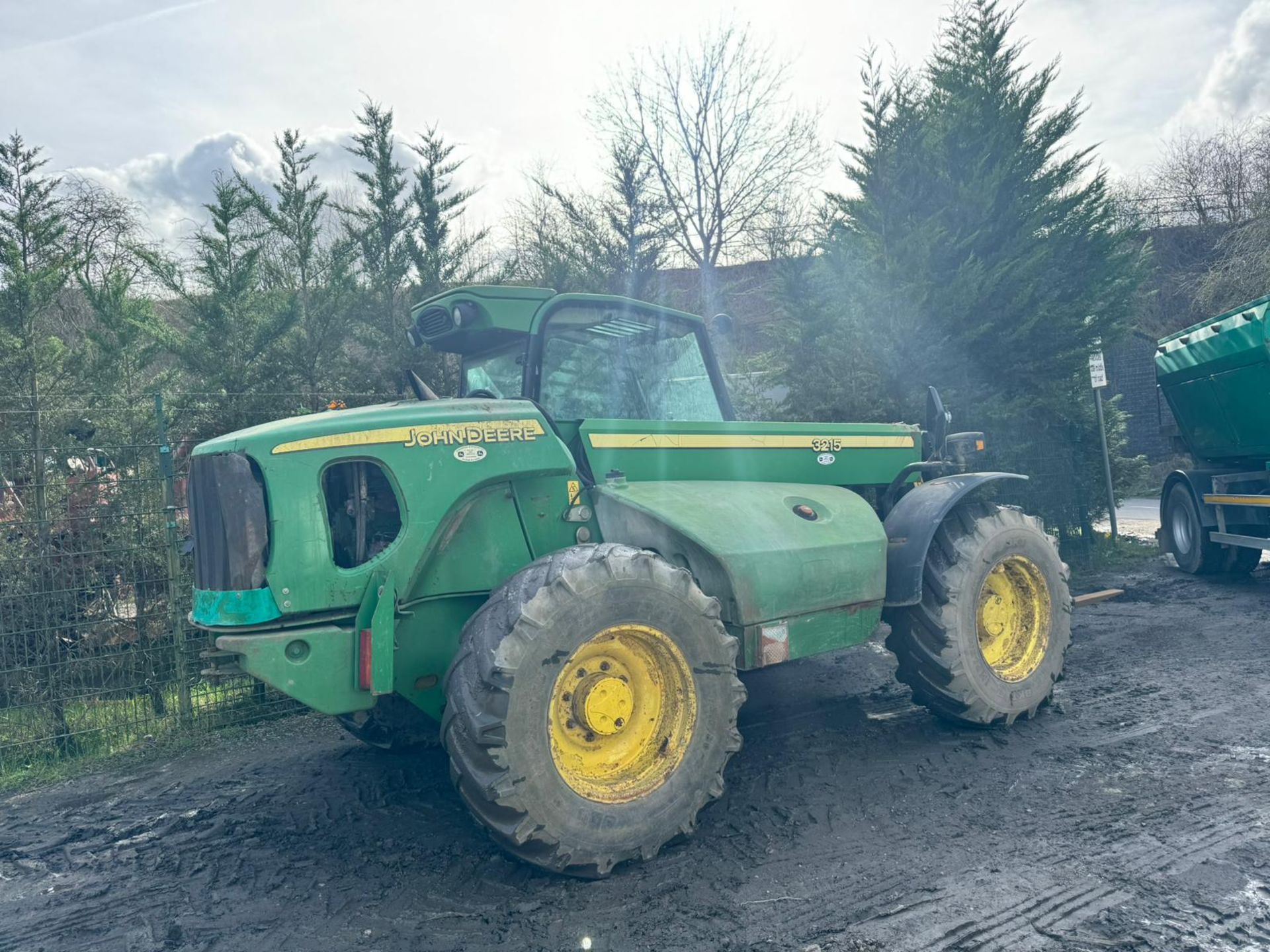 JOHN DEERE 3215 2.8 TON 4WD DIESEL TELESCOPIC TELEHANDLER *PLUS VAT* - Image 11 of 13