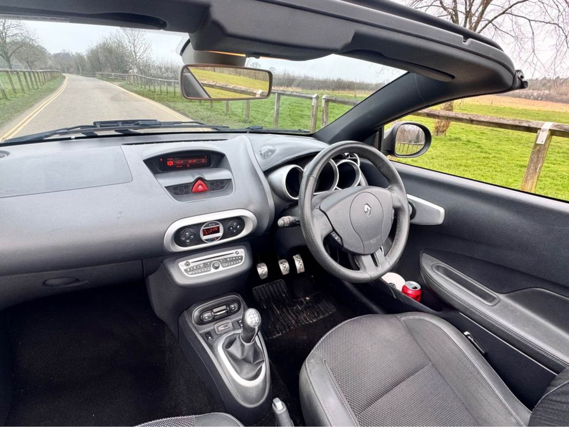 2011 RENAULT WIND ROADSTER GT LINE TCE BLACK CONVERTIBLE *NO VAT* - Image 12 of 13