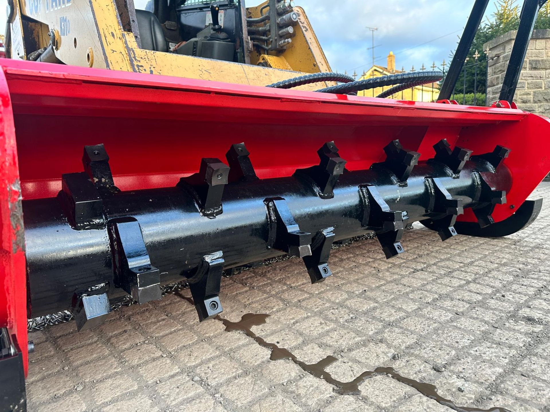 NEW/UNUSED 2024 72î HEAVY DUTY FORESTRY MULCHER *PLUS VAT* - Image 7 of 11