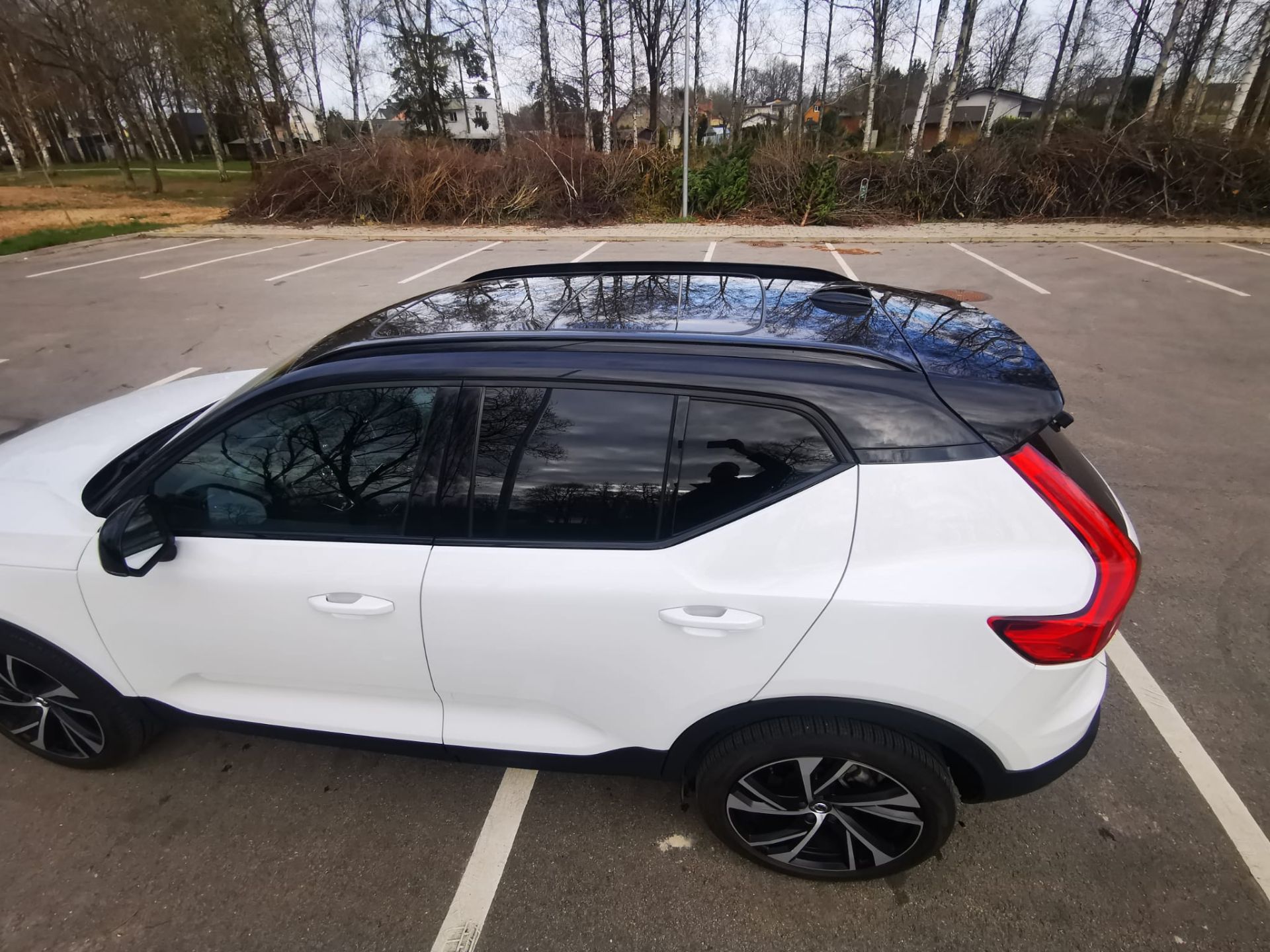 2021 VOLVO XC40 WHITE SUV ESTATE *NO VAT* - Image 8 of 17