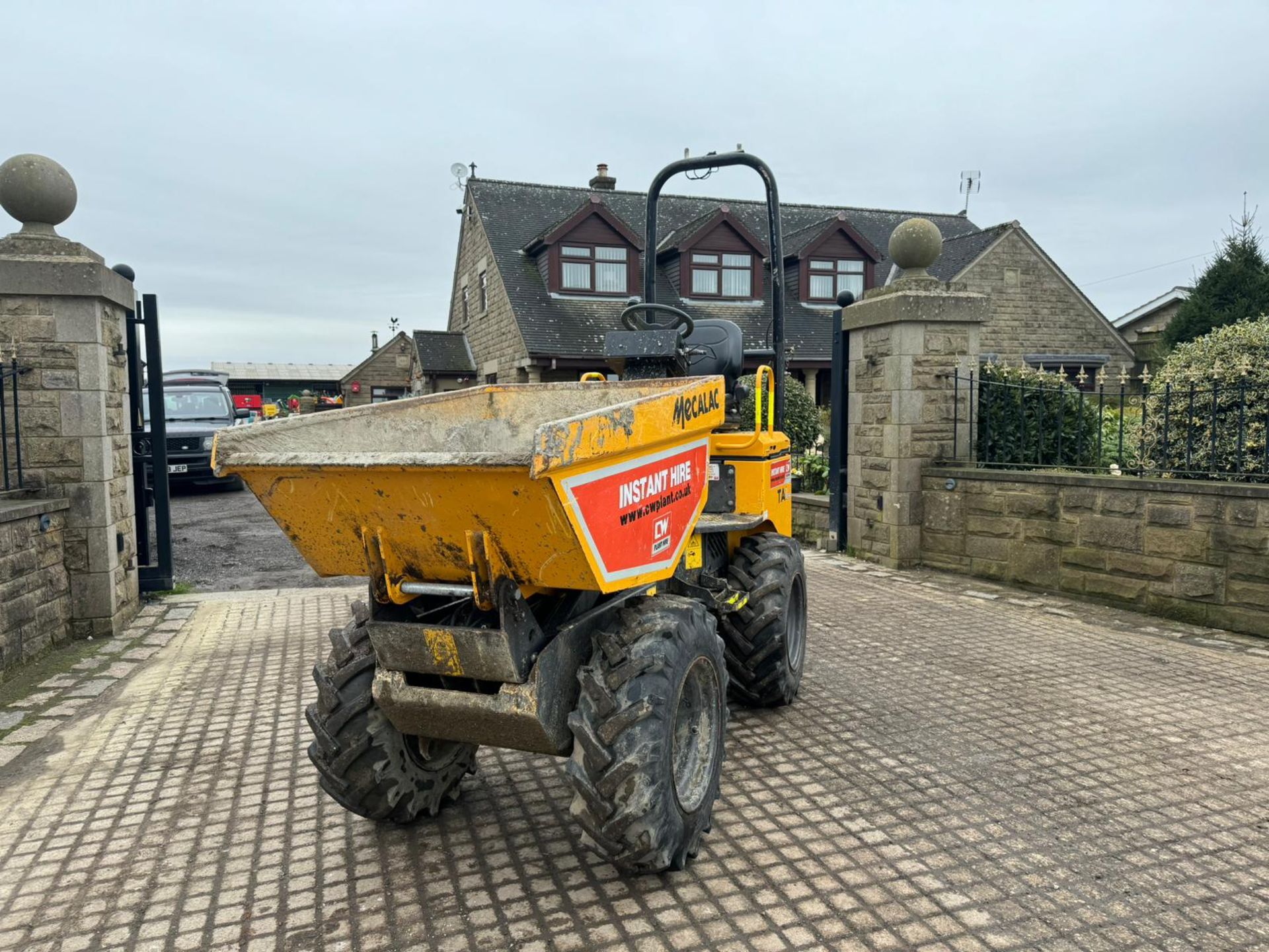 2018 MECALAC TA1EH 1 TON HIGH TIP DUMPER *PLUS VAT* - Image 3 of 15