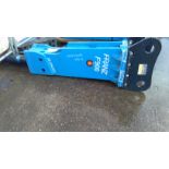 Unused 2017 Franz F900 Hydraulic Breaker / Hammer to suit 9 to 16 ton excavators. Weight 800Kg.