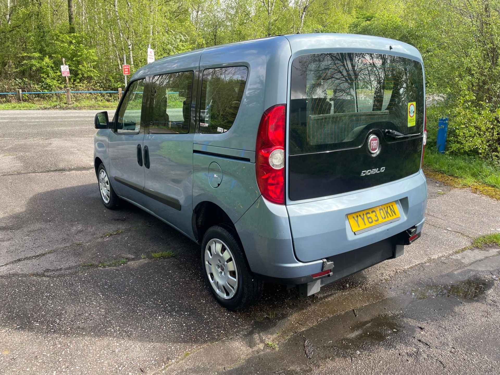 2014/63 REG FIAT DOBLO MYLIFE MULTIJET 1.6 DIESEL MANUAL PANEL VAN, SHOWING 1 FORMER KEEPER *NO VAT* - Image 5 of 31