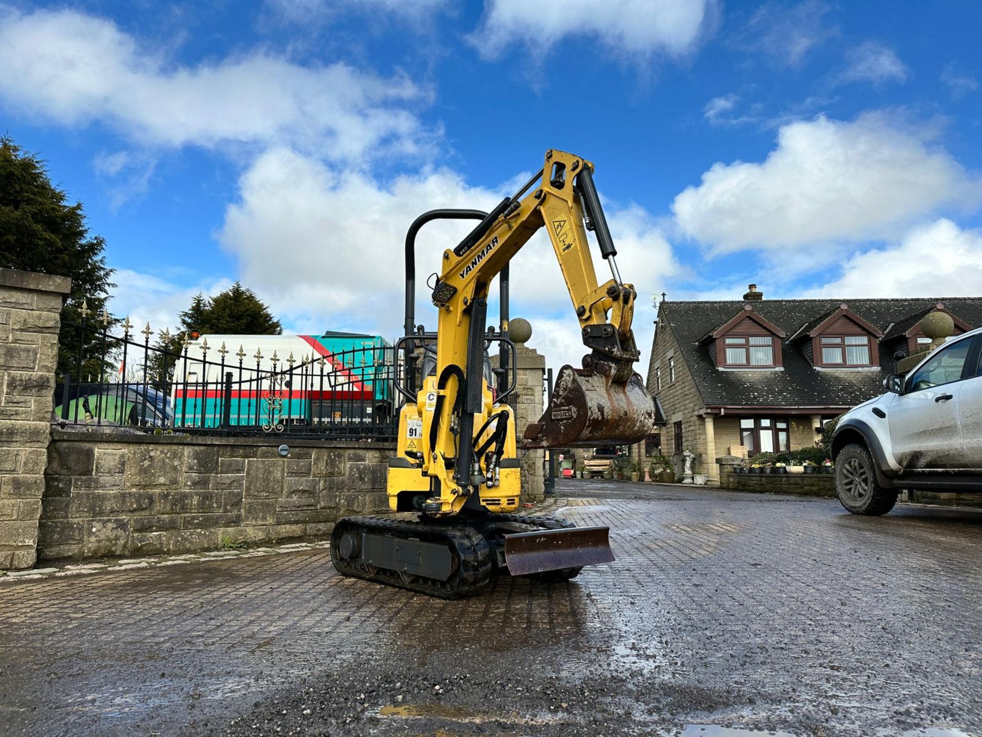 2017 YANMAR SV08 MINI EXCAVATOR *PLUS VAT* - Image 5 of 20