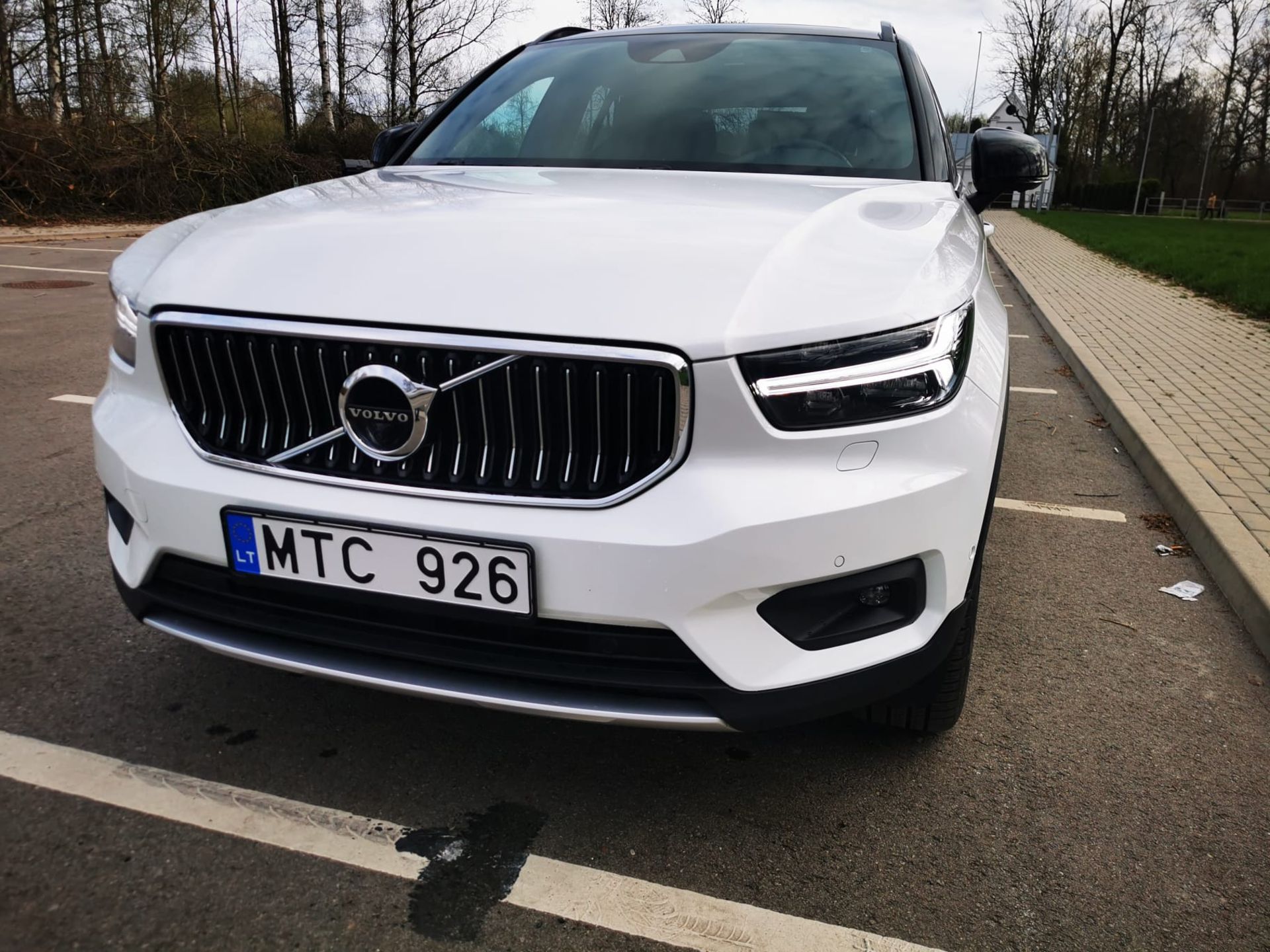 2021 VOLVO XC40 WHITE SUV ESTATE *NO VAT* - Image 2 of 17