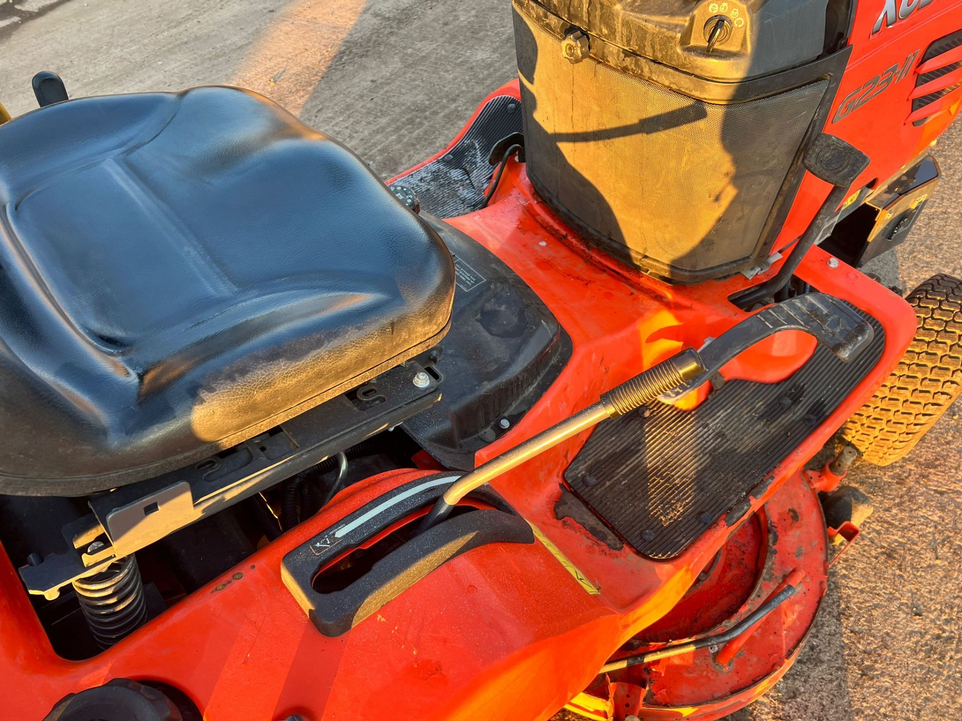 2013 Kubota G23-II Diesel Ride On Mower *PLUS VAT* - Image 6 of 6