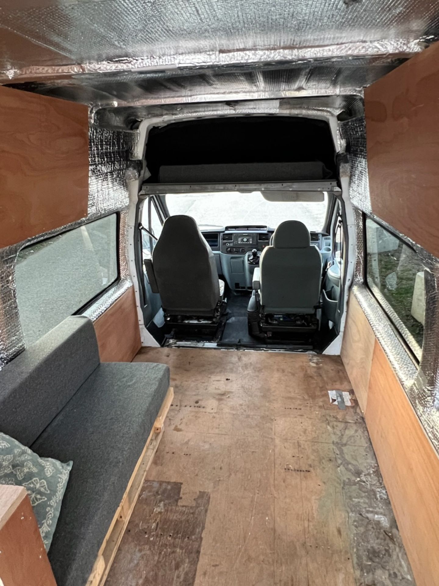 2008 FORD TRANSIT 100 T350L RWD WHITE PANEL VAN - PARTIAL CAMPER CONVERSION *NO VAT* - Image 15 of 25