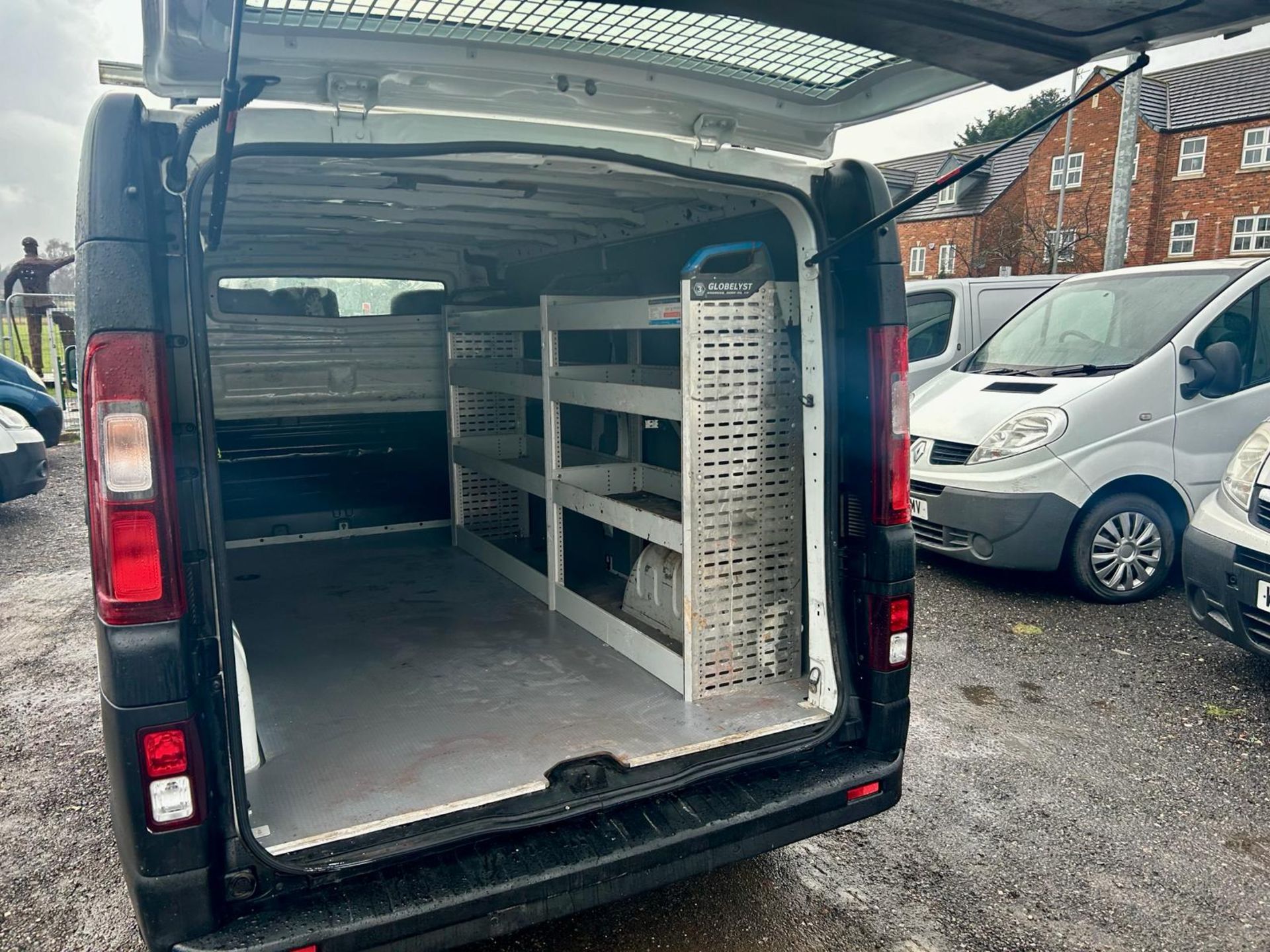 2017 RENAULT TRAFIC LL29 BUSINESS ENERGYDCI WHITE PANEL VAN *NO VAT* - Image 9 of 20