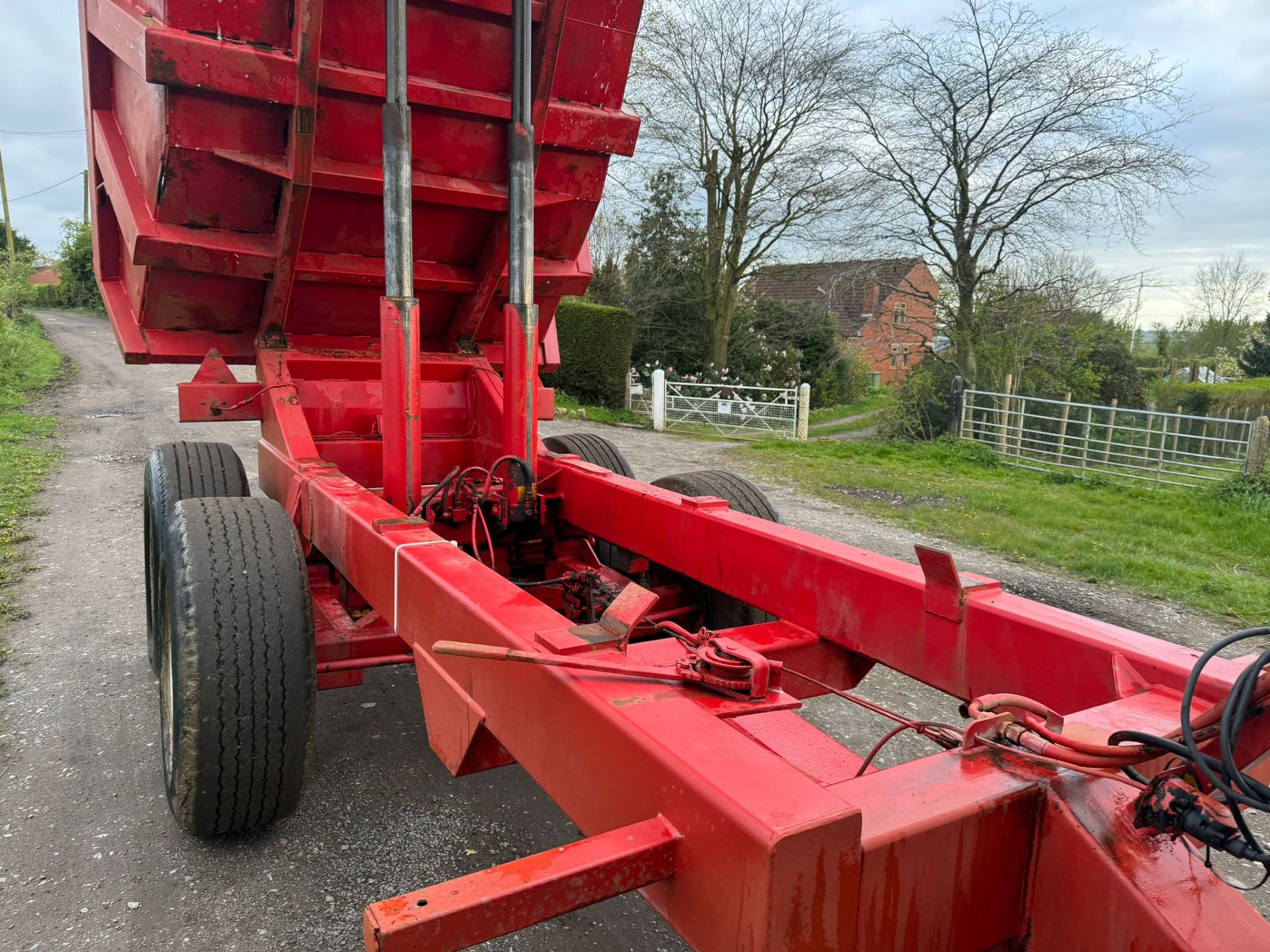 16 TON TWIN AXEL TRACTOR DUMP TRAILER *PLUS VAT* - Image 7 of 14