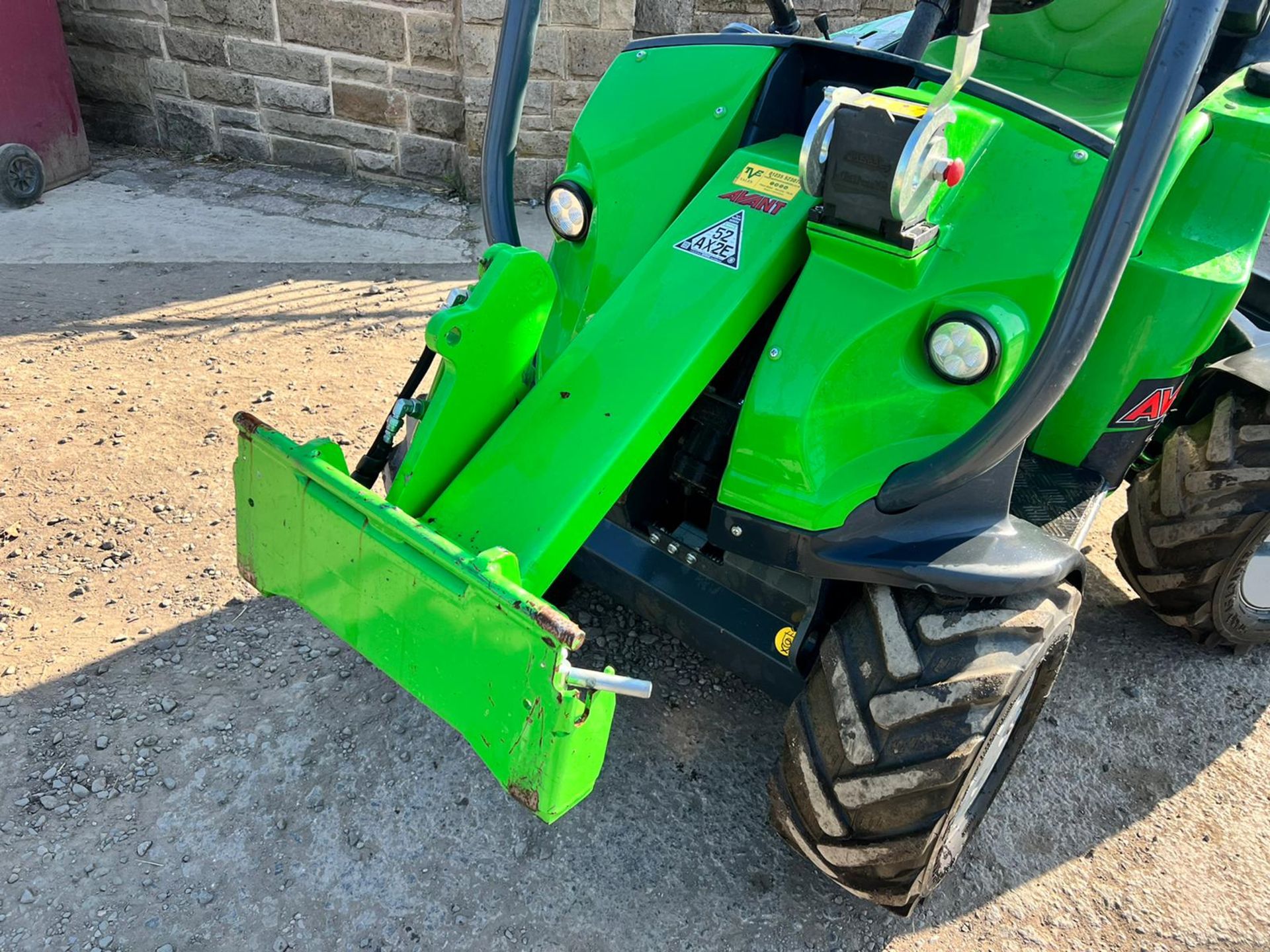 2020 AVANT 225 4WD COMPACT LOADER WITH BUCKET *PLUS VAT* - Image 11 of 14