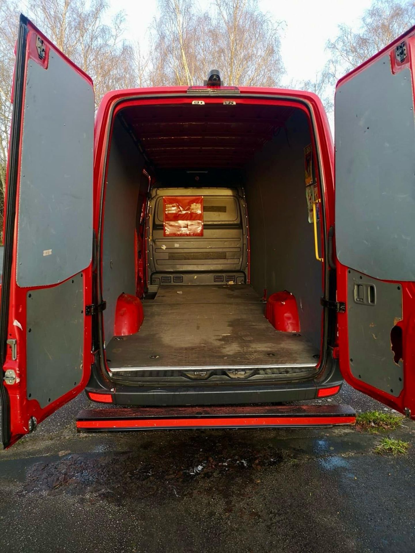 2013 MERCEDES-BENZ SPRINTER 313 CDI RED PANEL VAN *NO VAT* - Image 5 of 12