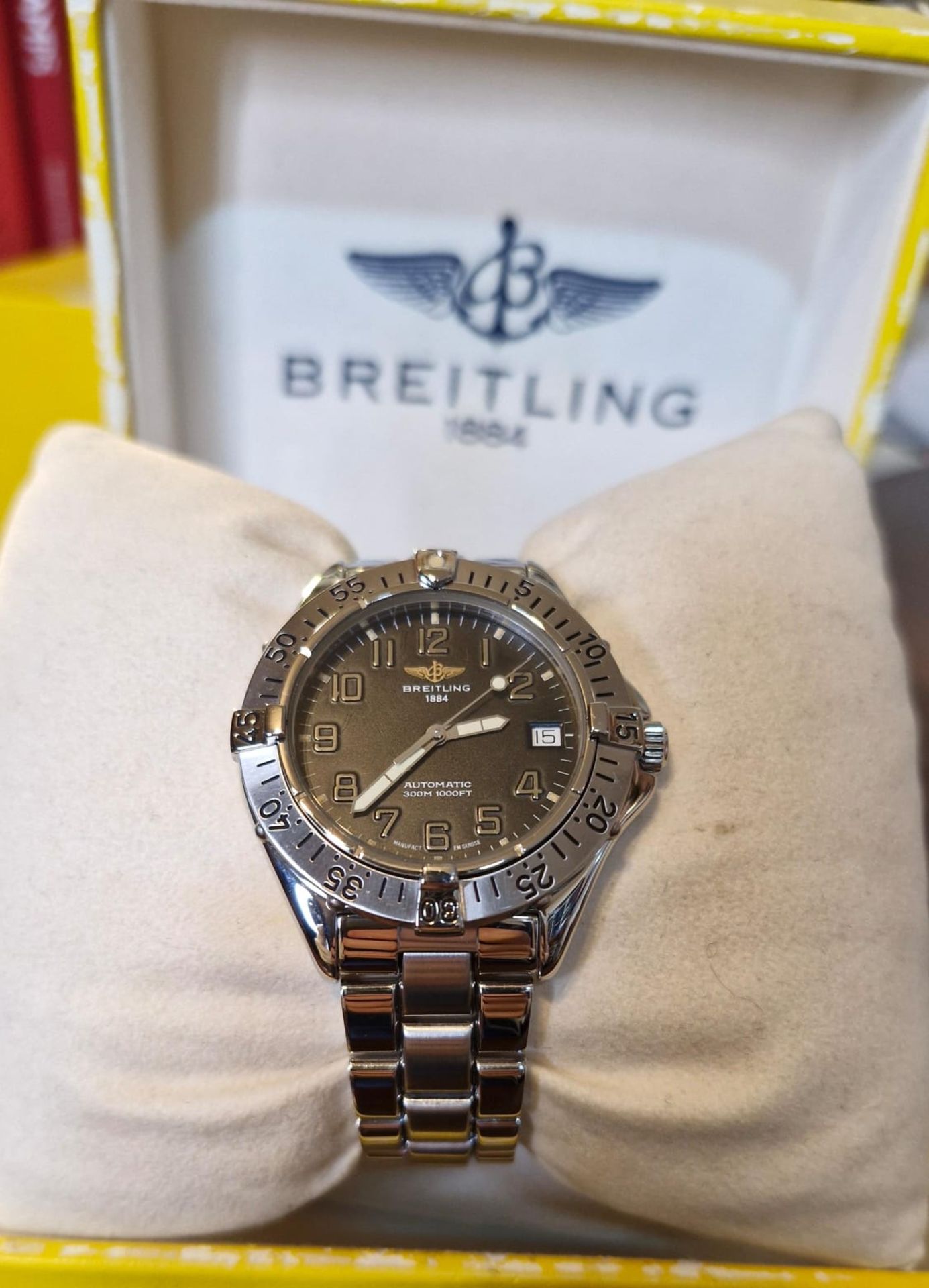BREITLING COLT AUTOMATIC MENS SWISS WATCH WITH BOX NO VAT