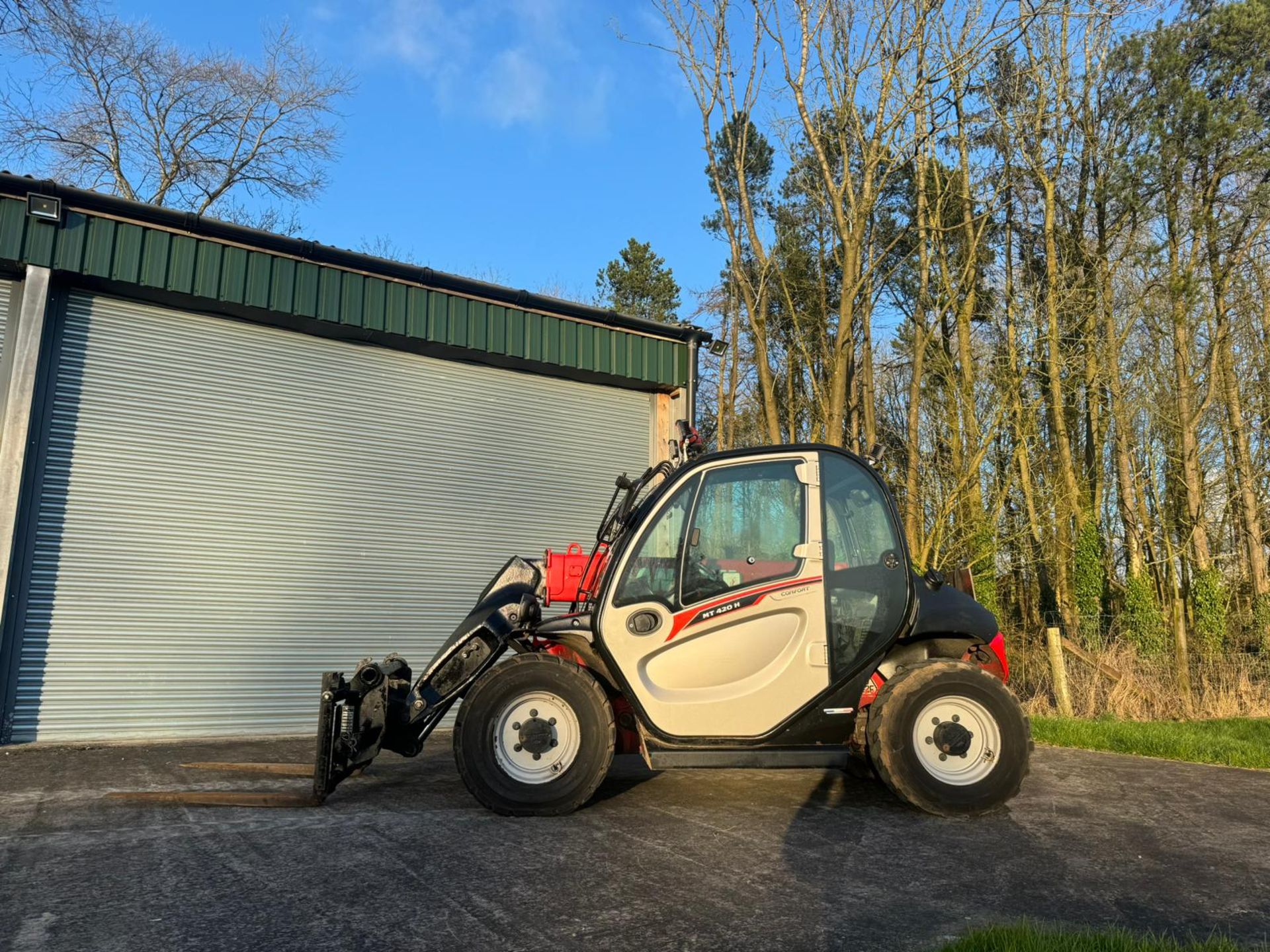 2020 MANITOU MT420H TELEHANDLER FORKLIFT *PLUS VAT* - Image 3 of 12