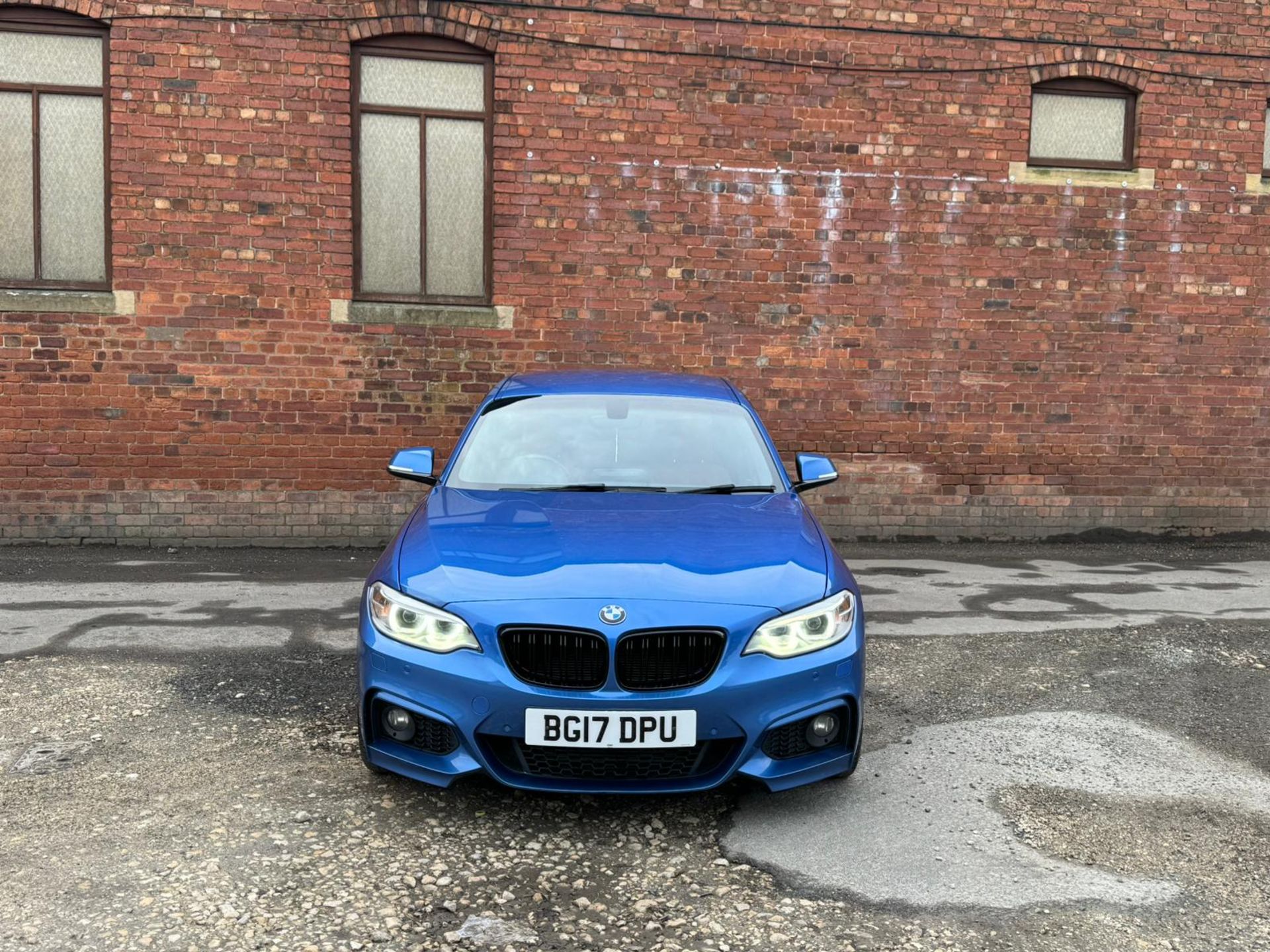 2017/17 REG BMW 220D M SPORT 2.0 DIESEL MANUAL BLUE COUPE, SHOWING 2 FORMER KEEPERS *NO VAT* - Image 4 of 14