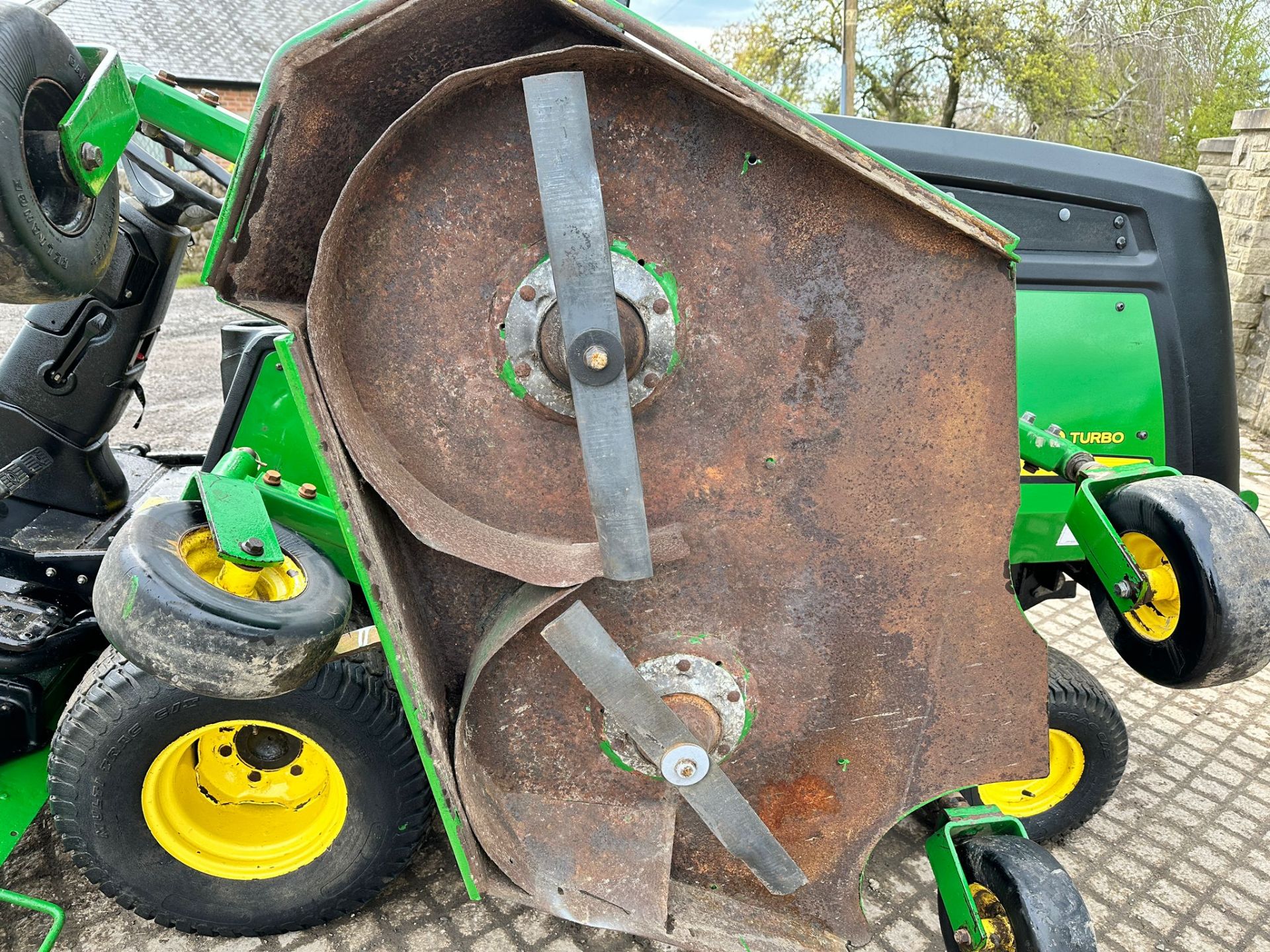 2009 JOHN DEERE WAM1600T SERIES II 4WD 3 GANG ROTARY BATWING MOWER *PLUS VAT* - Image 12 of 19