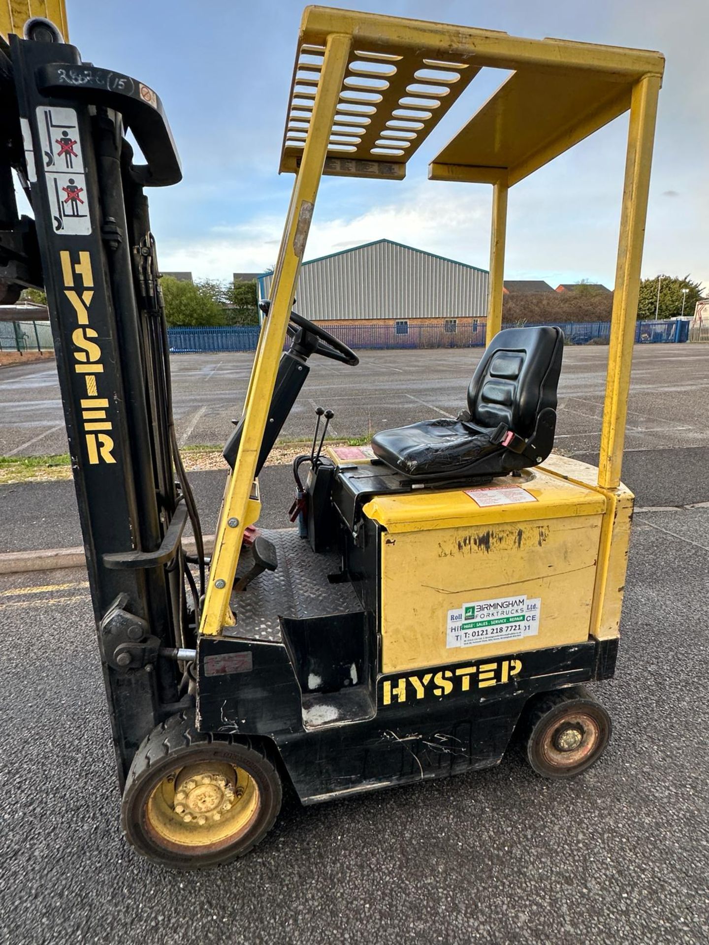 1996 Hyster E125XL 1.25 ton Forklift *NO VAT* - Image 4 of 11