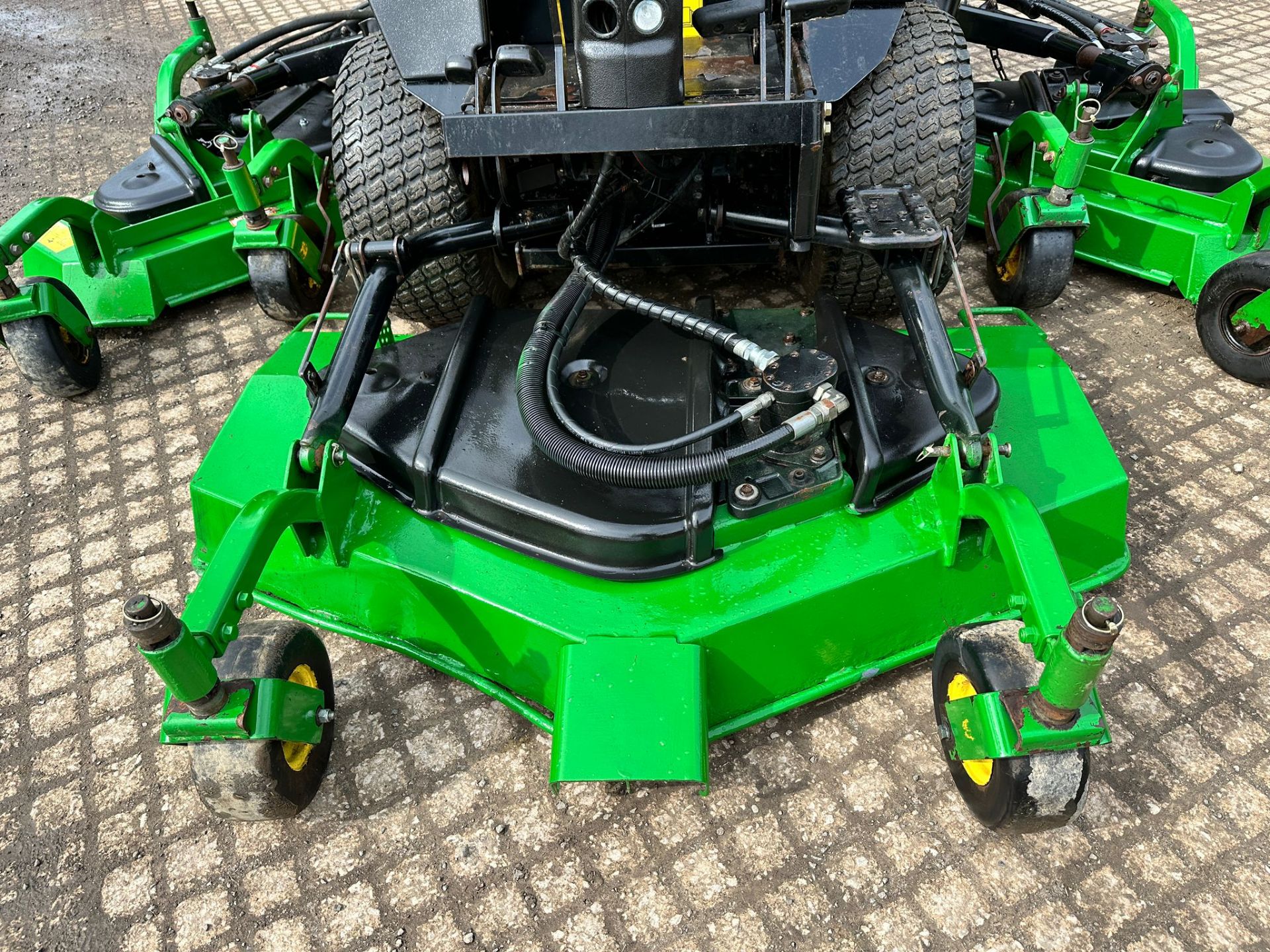 2009 JOHN DEERE WAM1600T SERIES II 4WD 3 GANG ROTARY BATWING MOWER *PLUS VAT* - Image 15 of 19