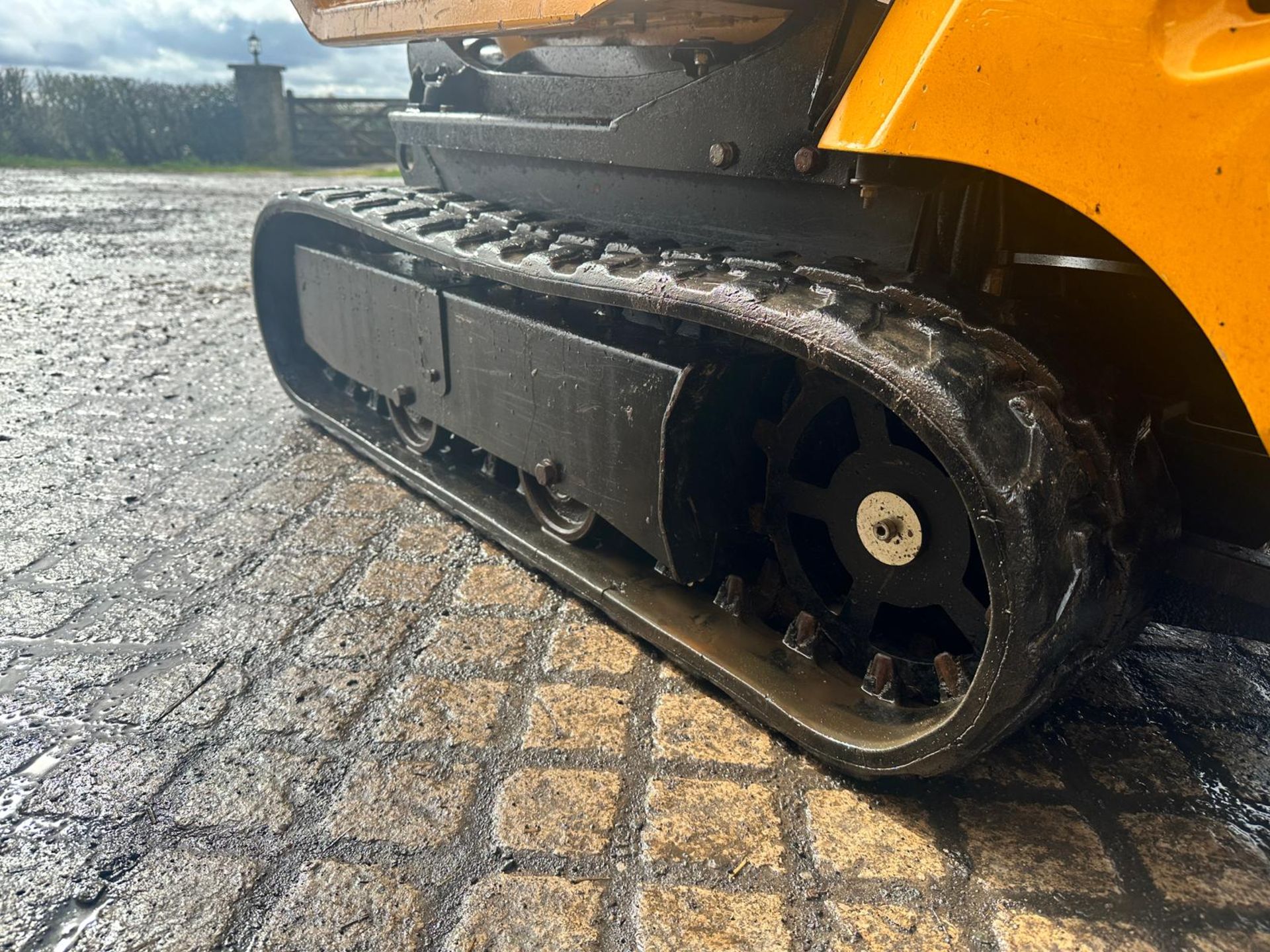 2019 JCB HTD-5 DIESEL TRACKED PEDESTRIAN HIGH TIP DUMPER *PLUS VAT* - Image 9 of 10