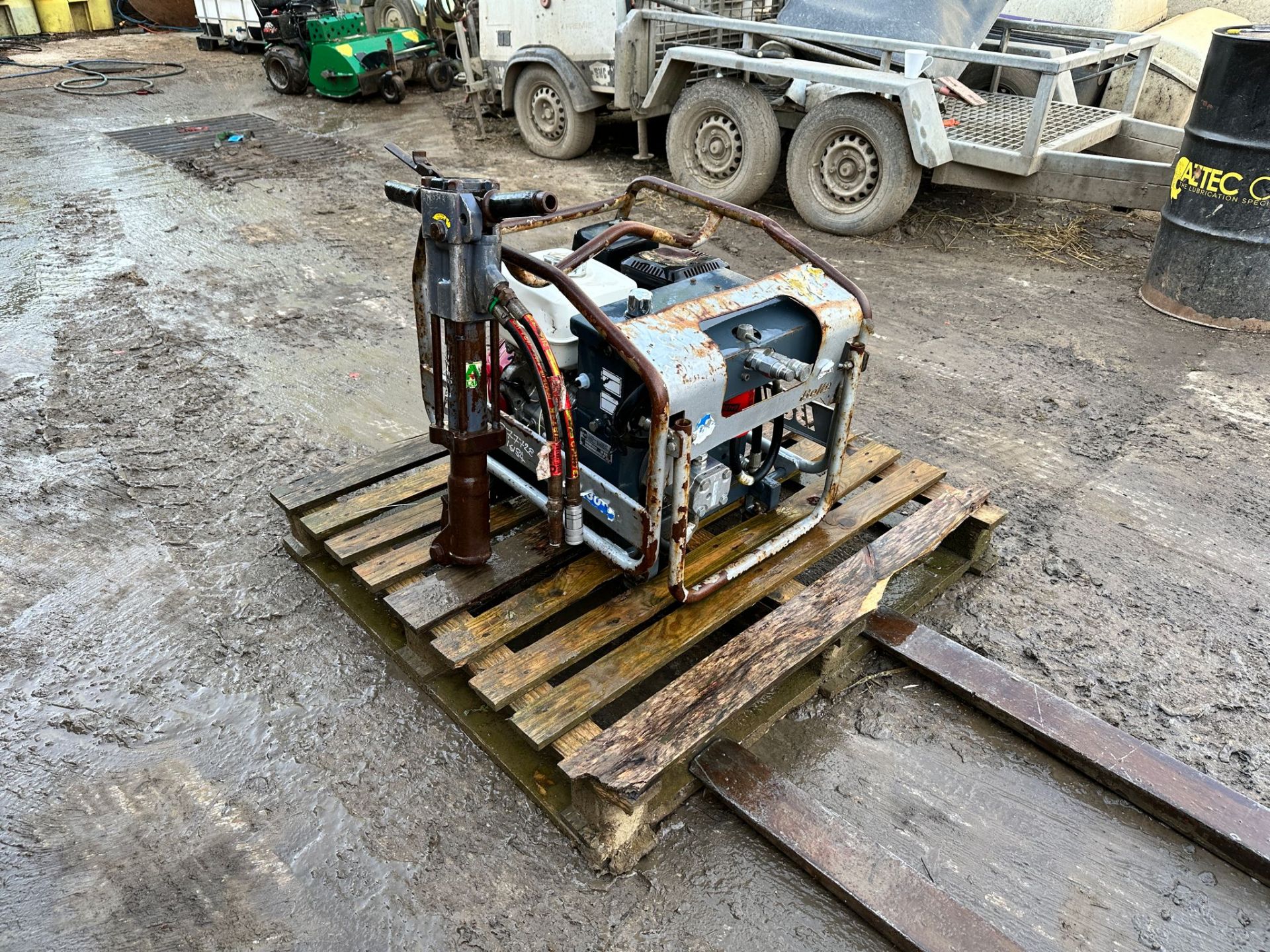 BELLE MAJOR 30-140 HYDRAULIC POWER PACK WITH TEREX BREAKER *PLUS VAT* - Image 3 of 8