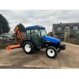 NEW HOLLAND TCE50 COMPACT TRACTOR WITH HEDGE CUTTER 50 HP TRACTOR *PLUS VAT*