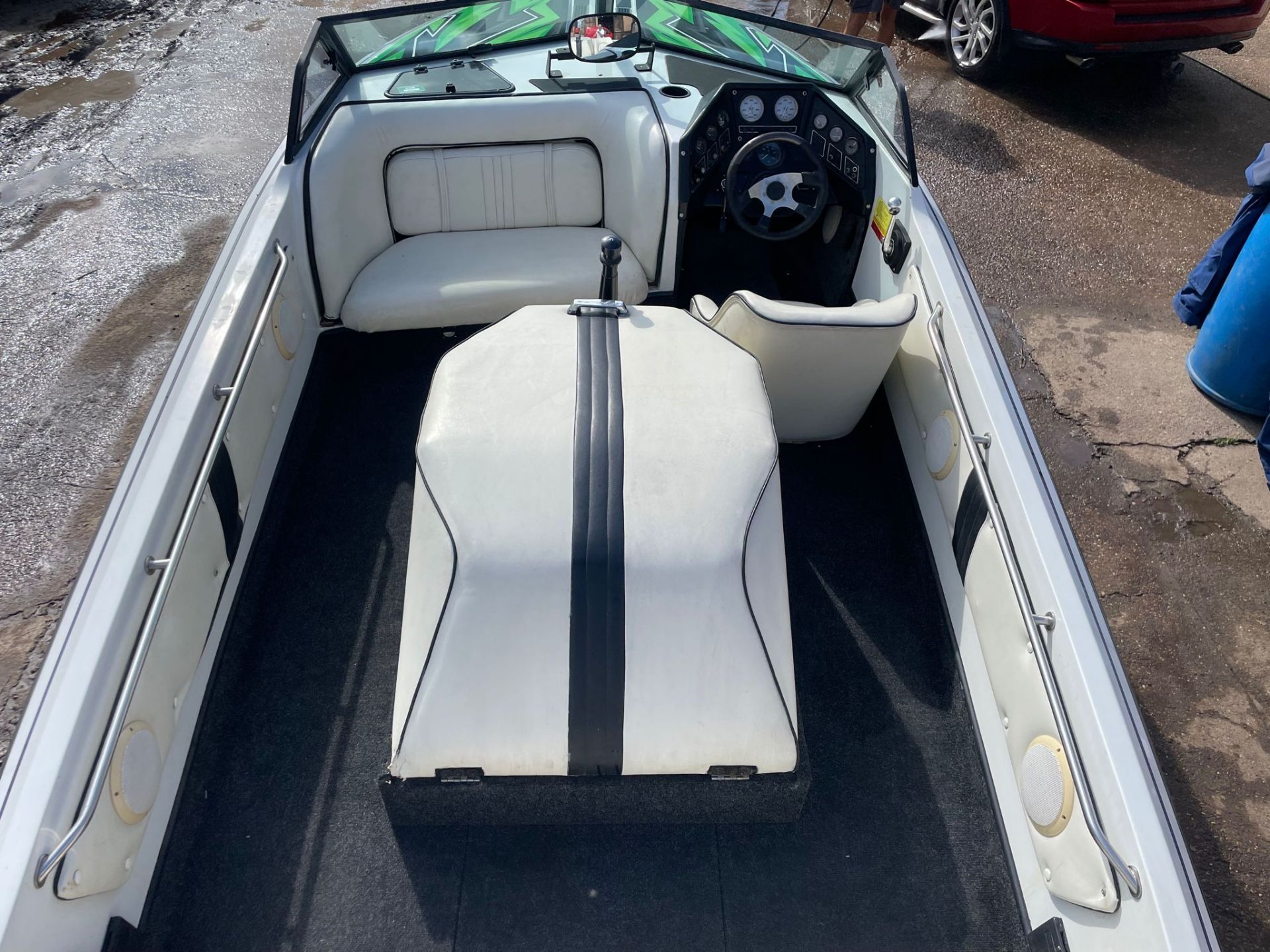 SUPRA BOAT, C/W TRAILER, RUNS AND WORKS ON LPG GAS *NO VAT* - Image 9 of 12