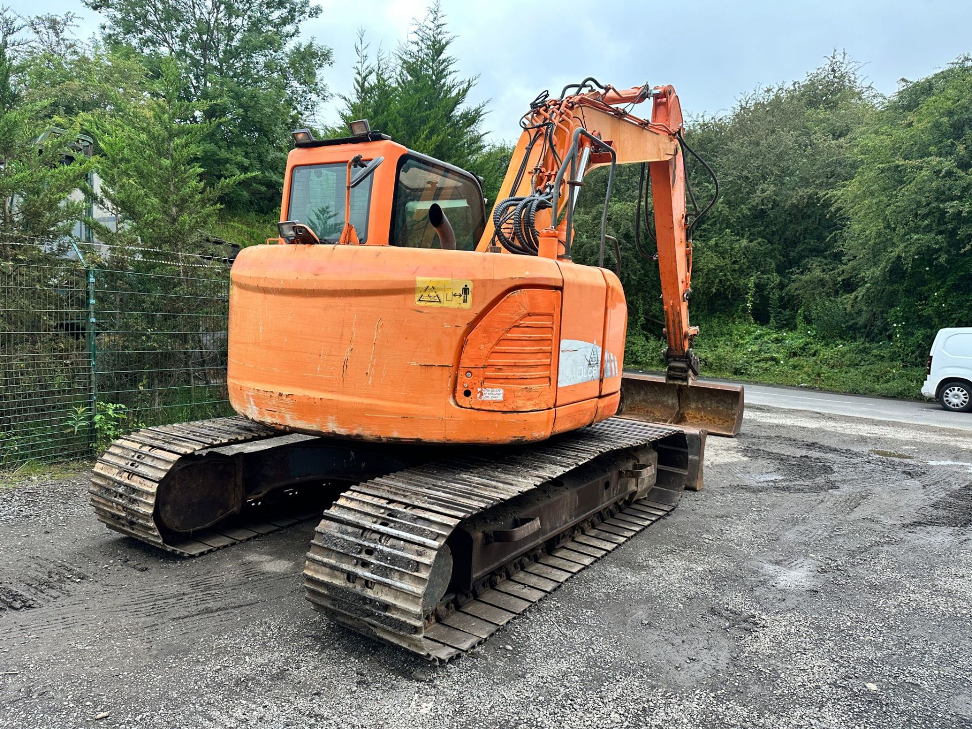 2011 DOOSAN DX140LCR EXCAVATOR WITH BLADE *PLUS VAT* - Bild 7 aus 26