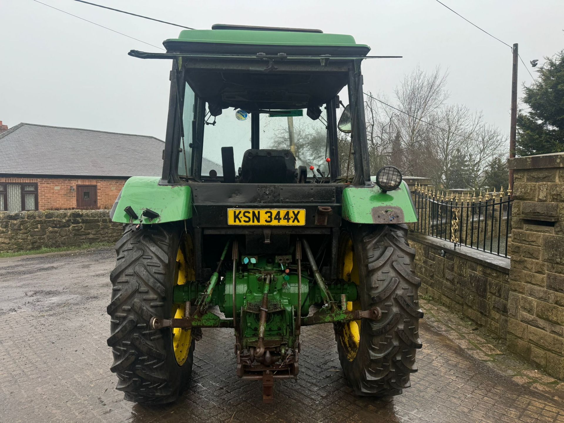 JOHN DEERE 2140 4 WHEEL DRIVE TRACTOR 80 HP *PLUS VAT* - Image 6 of 14