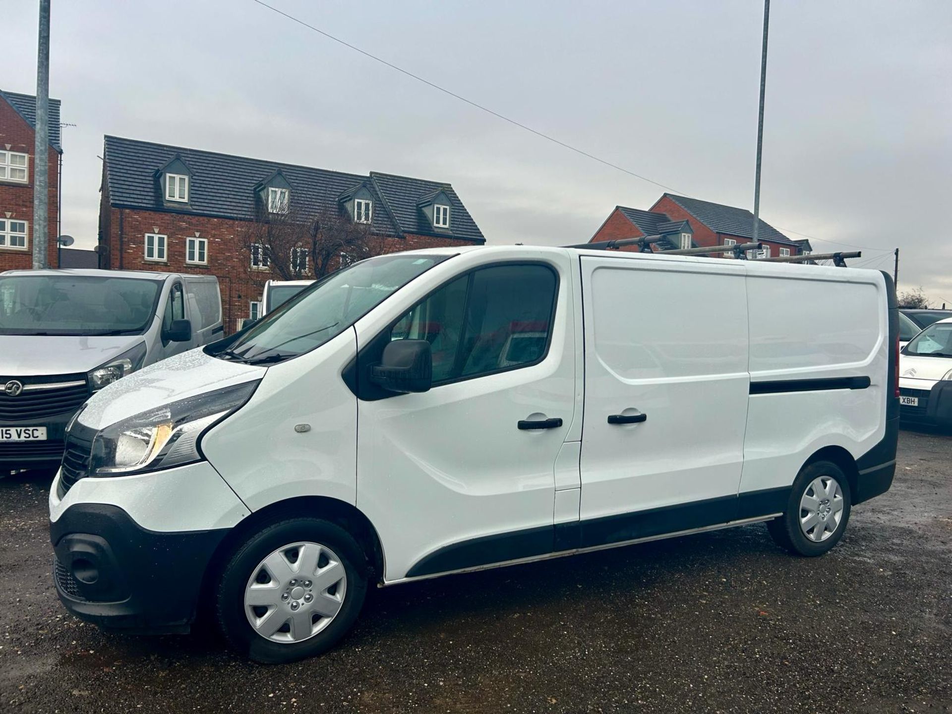 2017 RENAULT TRAFIC LL29 BUSINESS ENERGYDCI WHITE PANEL VAN *NO VAT* - Image 4 of 20