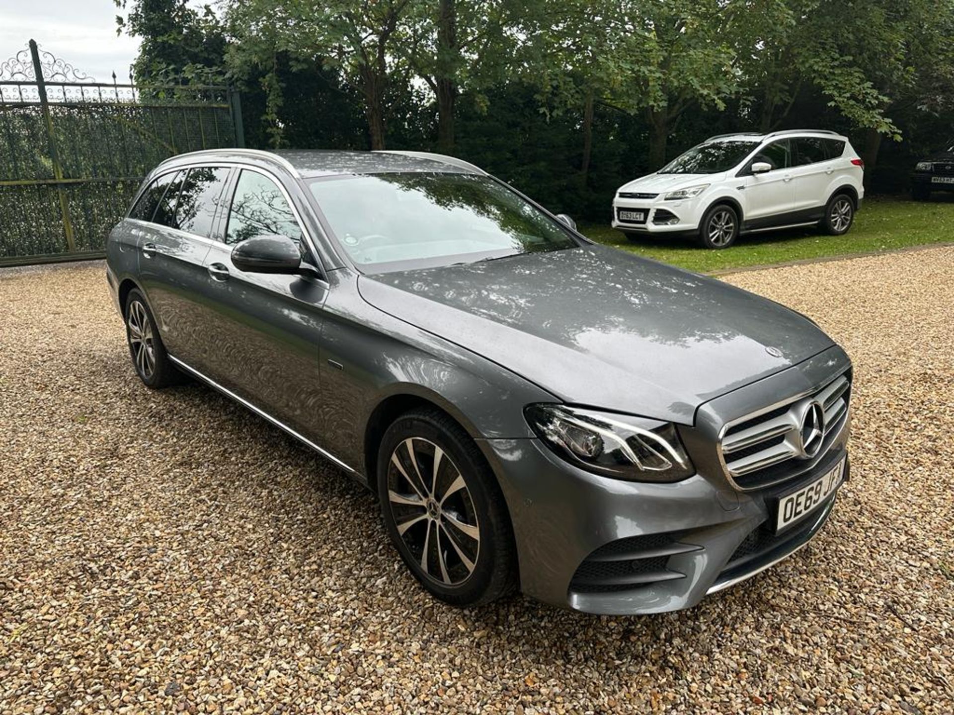 2019 MERCEDES-BENZ E 300 SE DE AUTO GREY ESTATE - DIESEL HYBRID *NO VAT*