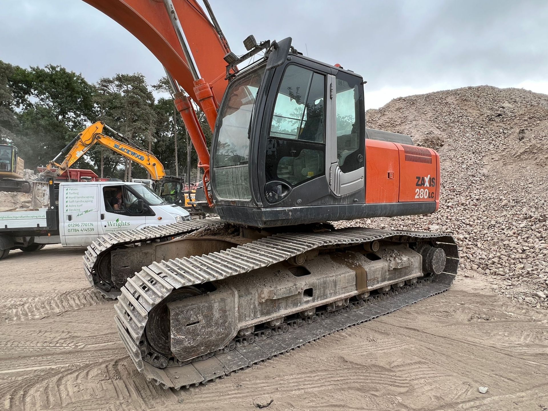 HITACHI ZAXIS 280 LC EXCAVATOR - RUNS, WORKS AND DIGS, READY FOR WORK *PLUS VAT* - Image 5 of 22