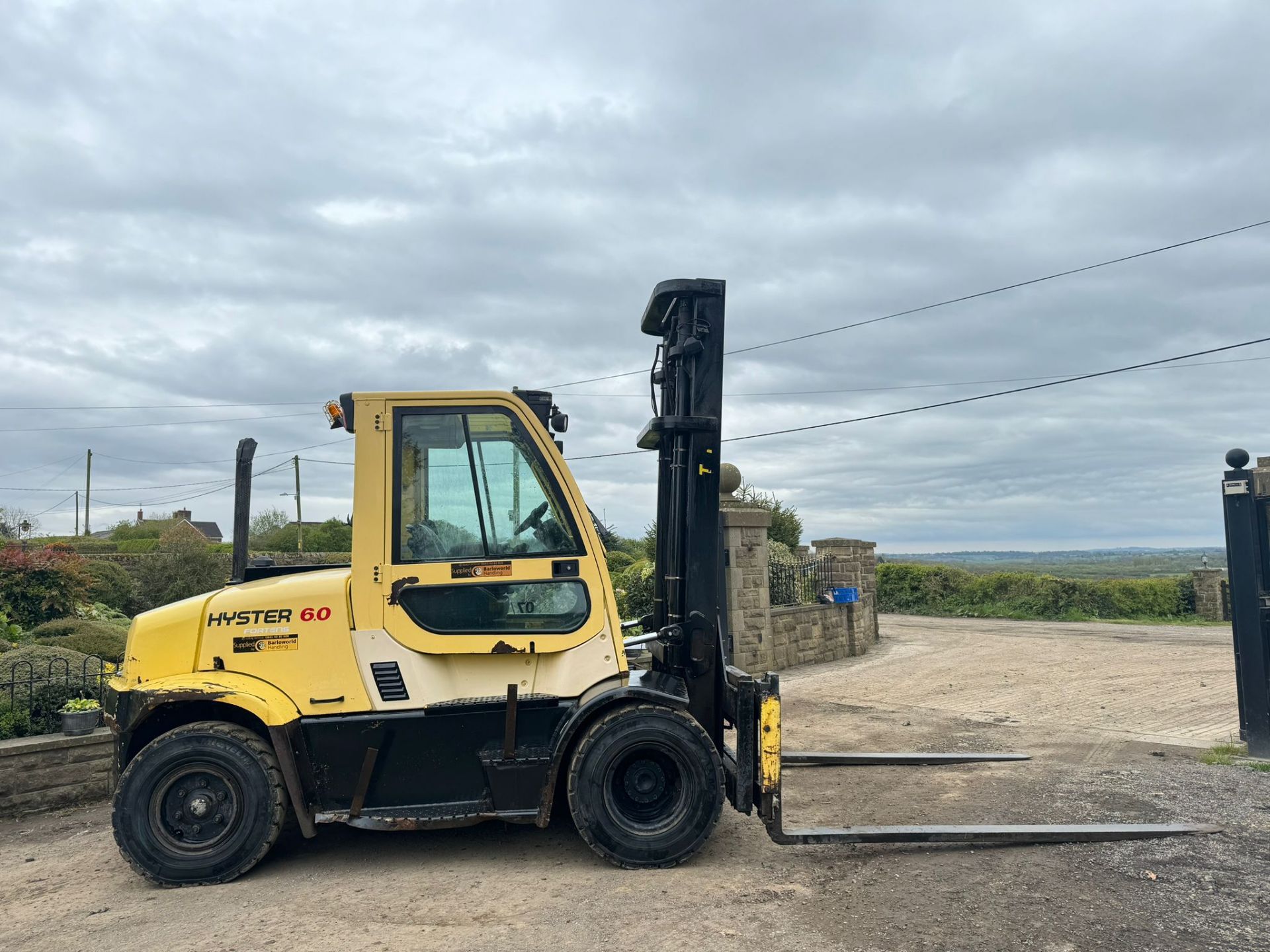 HYSTER 6 TON FORKLIFT H6.0FT *PLUS VAT* - Image 3 of 19