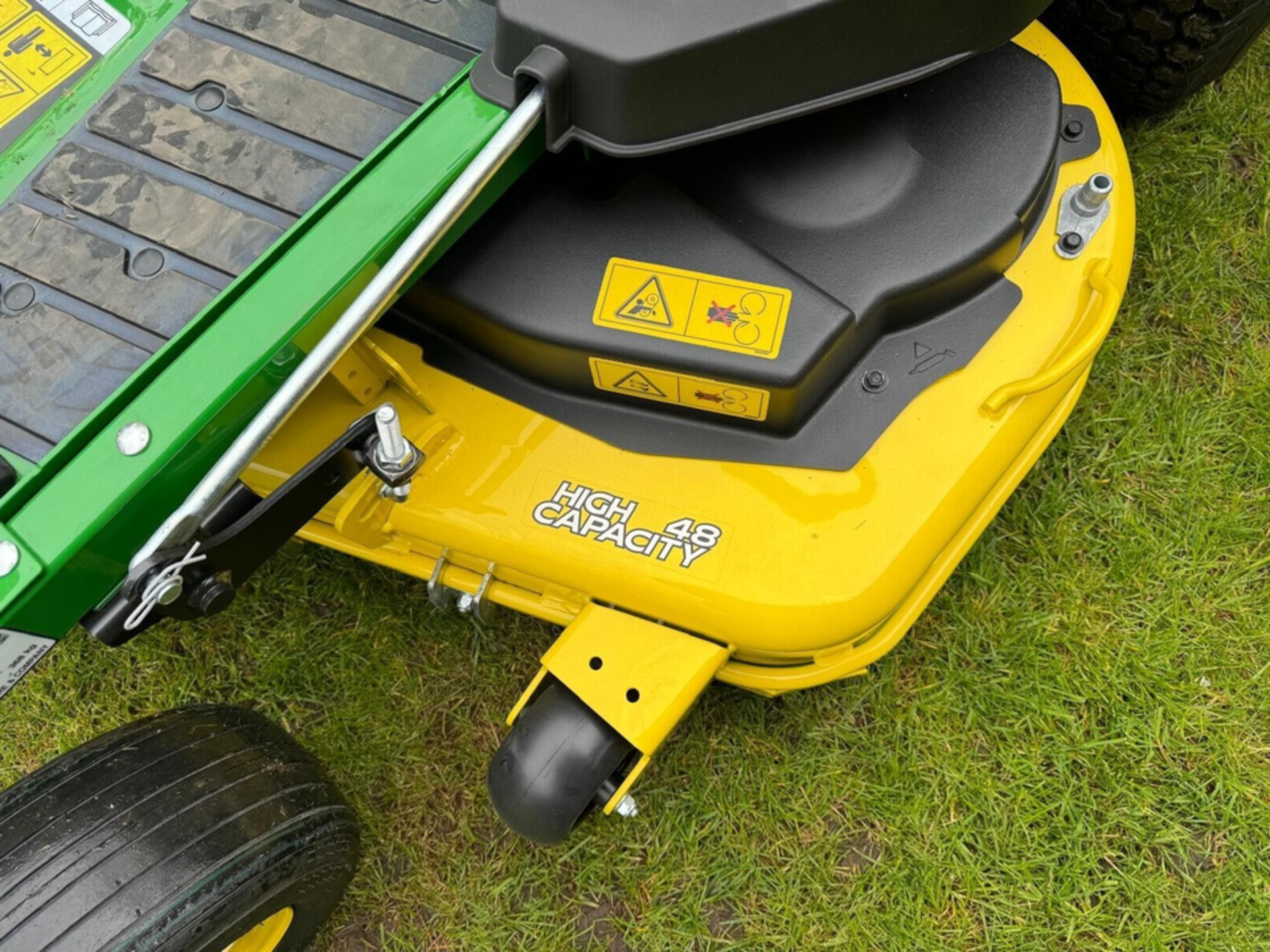 John Deere Z545 Zero Turn Mower *PLUS VAT* - Bild 7 aus 9