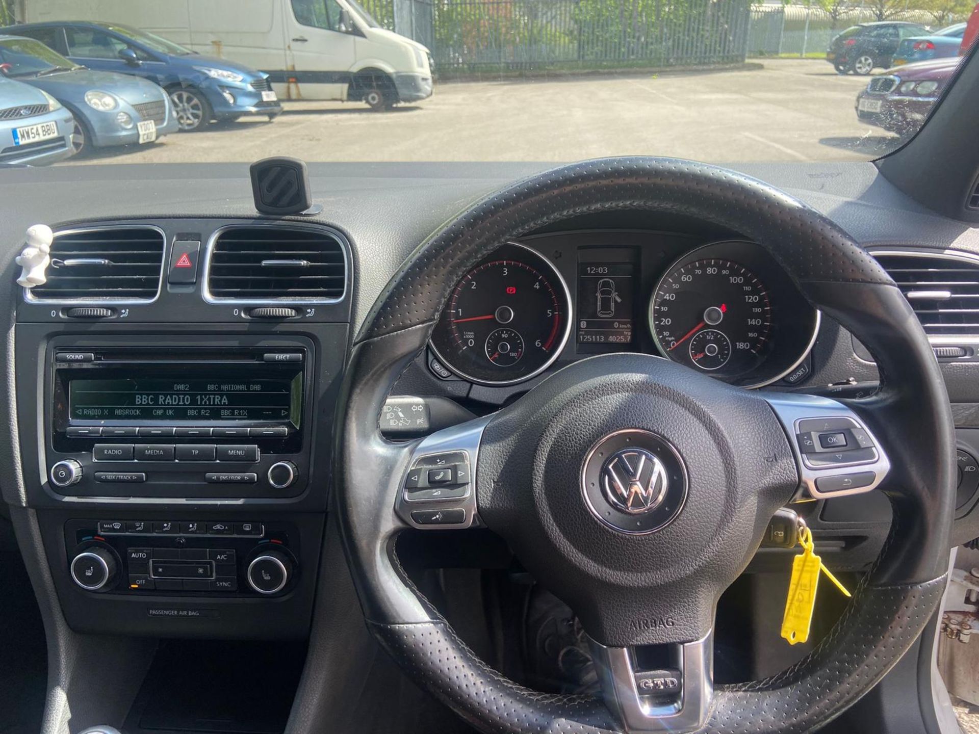 2012 VOLKSWAGEN GOLF GTD WHITE HATCHBACK *NO VAT* - Image 9 of 15