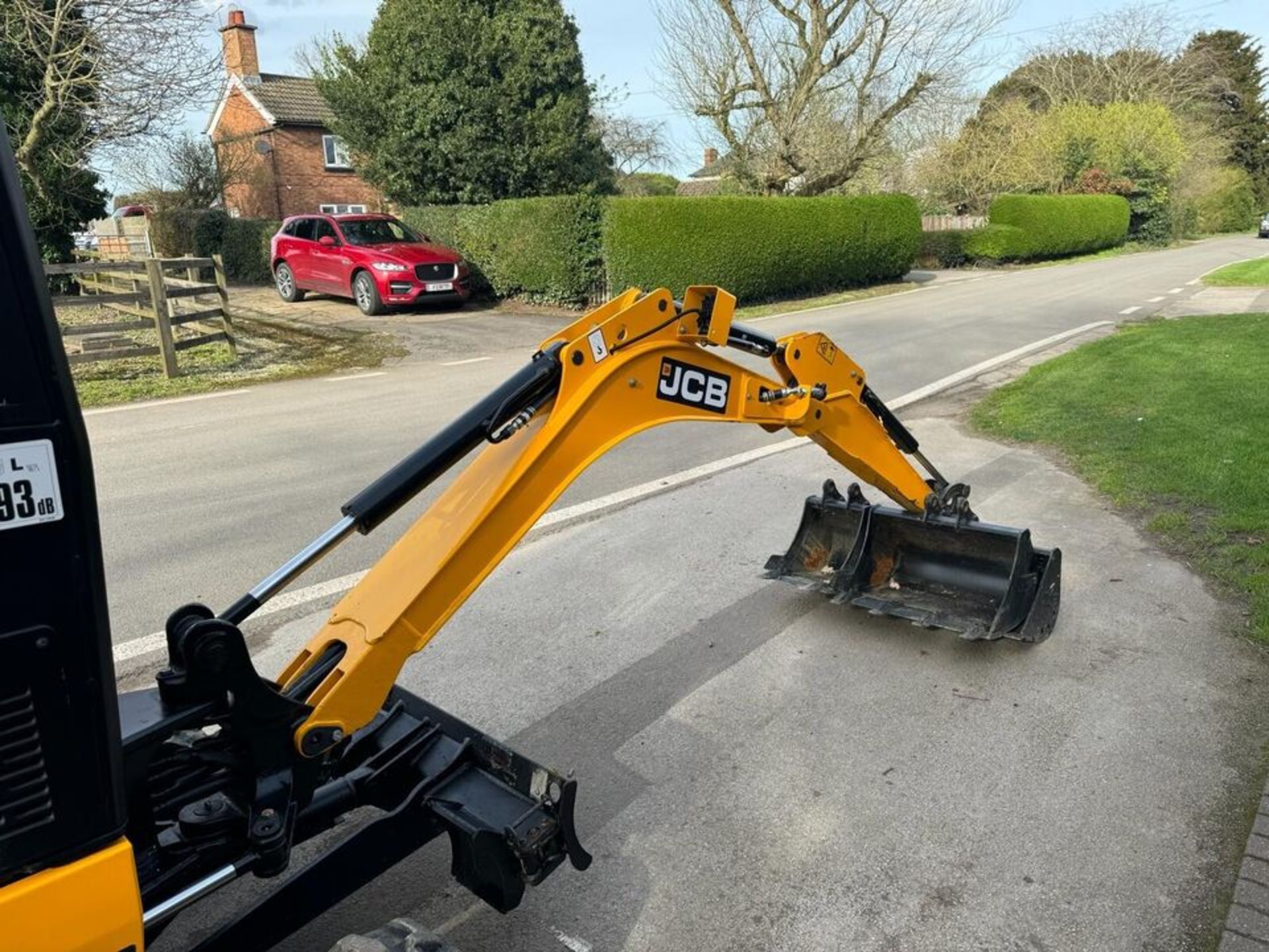 JCB 16 C-1 Excavator *PLUS VAT* - Image 2 of 11