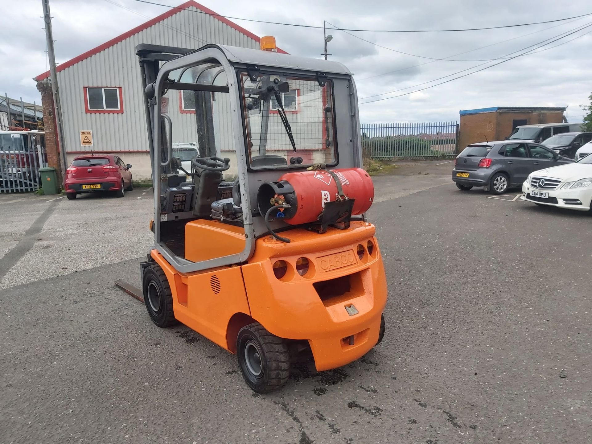 2 Ton LPG Forklift *NO VAT* - Image 4 of 14