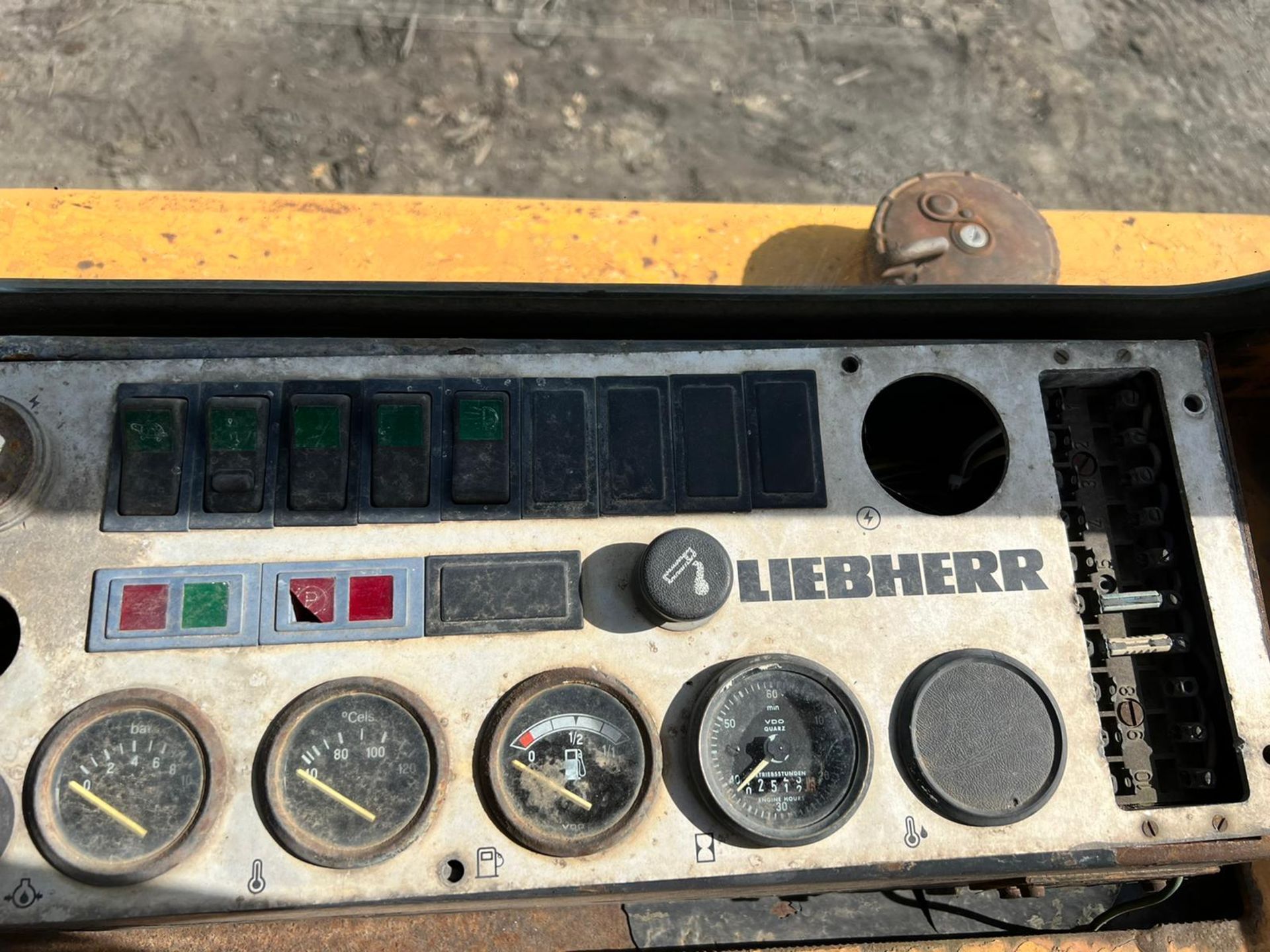 Liebherr LR621B Tracked Drott/Dozer With 3 In 1 Bucket *PLUS VAT* - Bild 13 aus 13