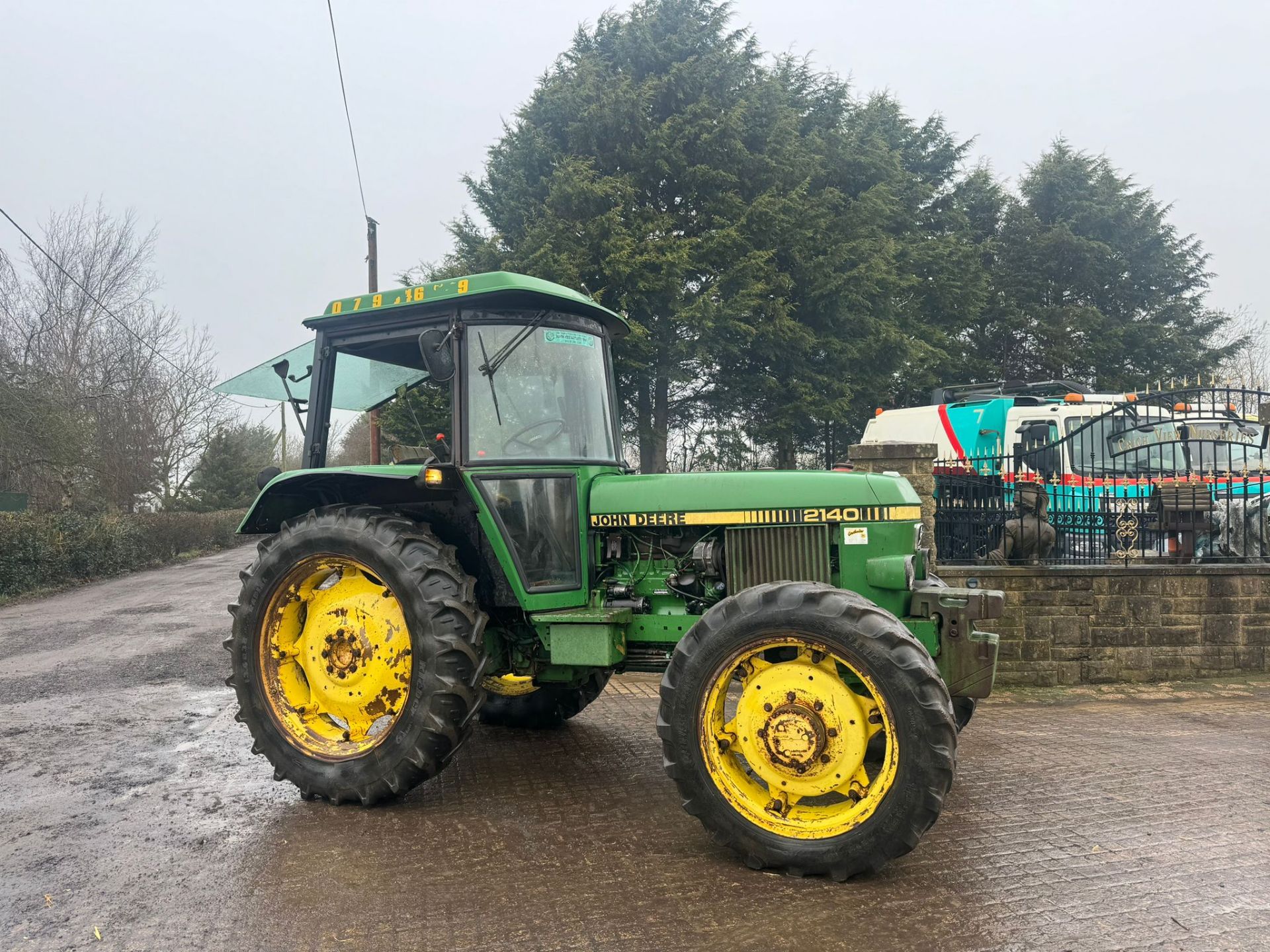 JOHN DEERE 2140 4 WHEEL DRIVE TRACTOR 80 HP *PLUS VAT* - Image 10 of 14